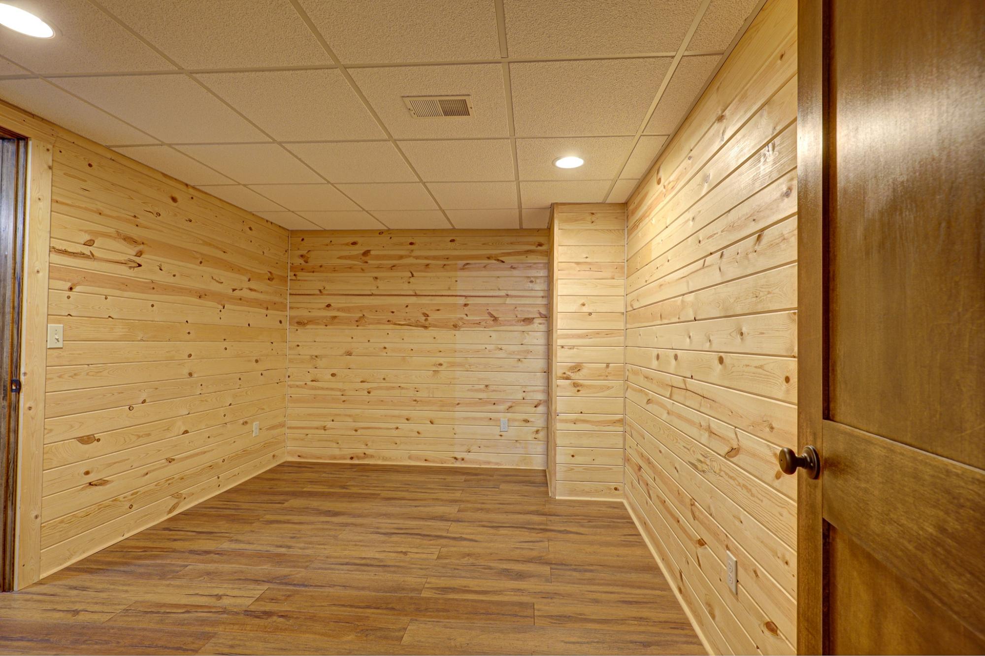 Lake Nokomis Property 2244 River Rd Photo 31