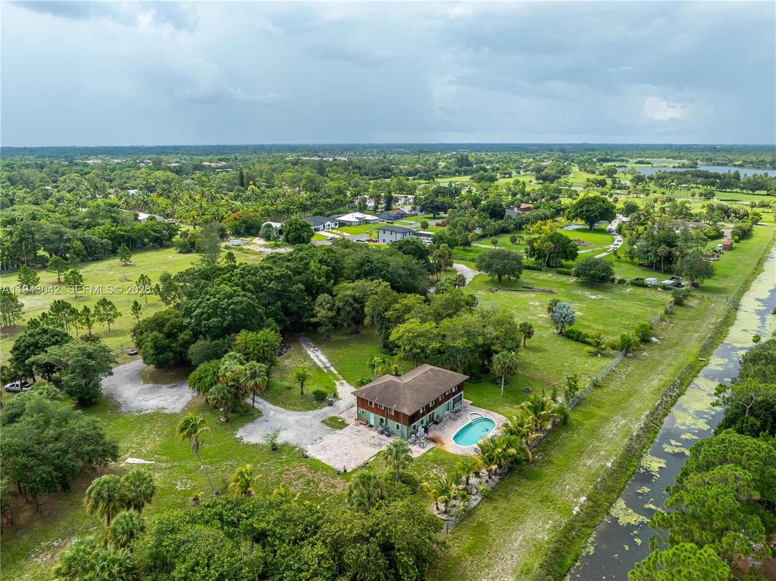 Palm Beach Farms Co 3