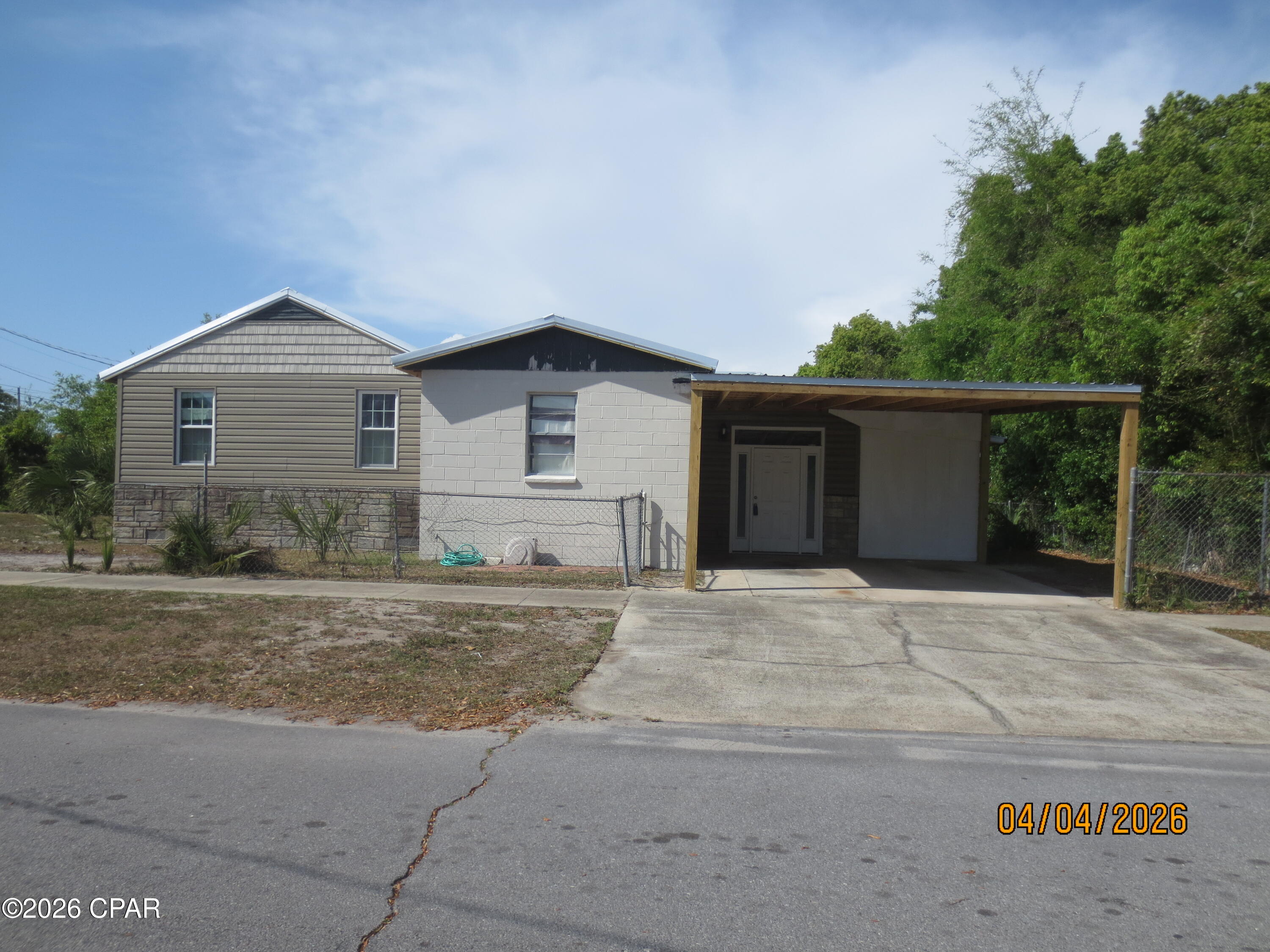Homes for sale in Panama City, FL | 614 Bay Ave, Panama City, FL 32401 | MLS# 783505