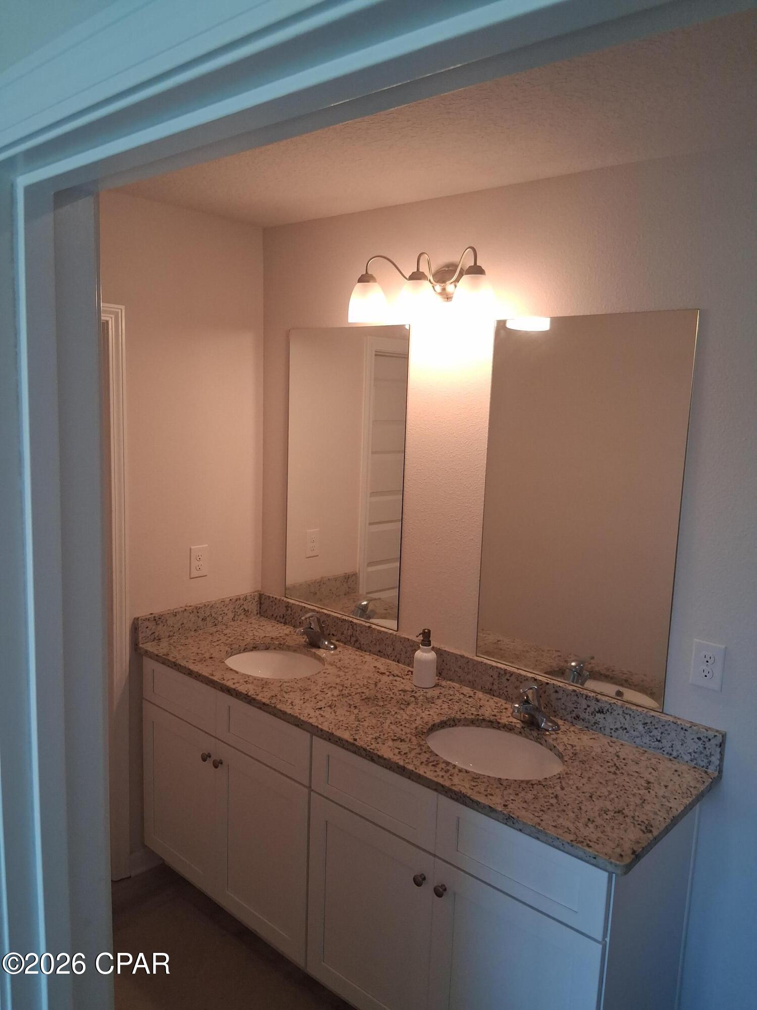 Image 39 For 270 Boggy Creek Way