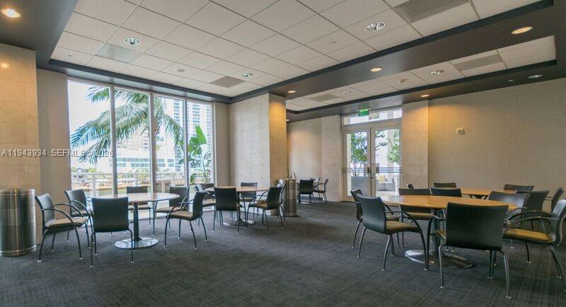 901 Brickell Key Blvd #3206, Miami FL 33131