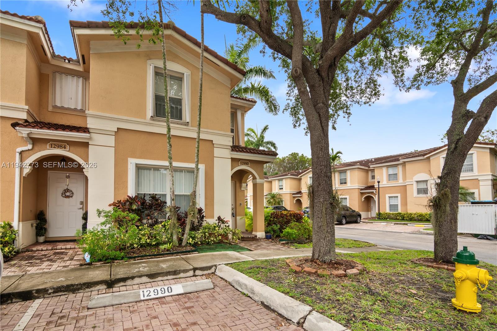 Melrose Point Condo