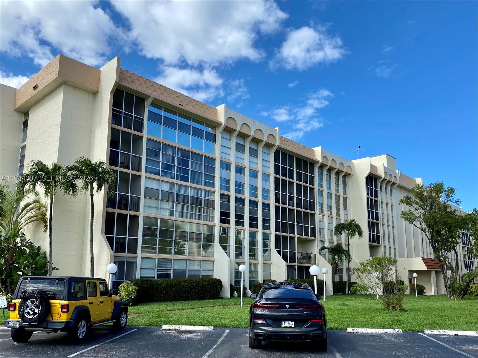 Desoto Park Condo