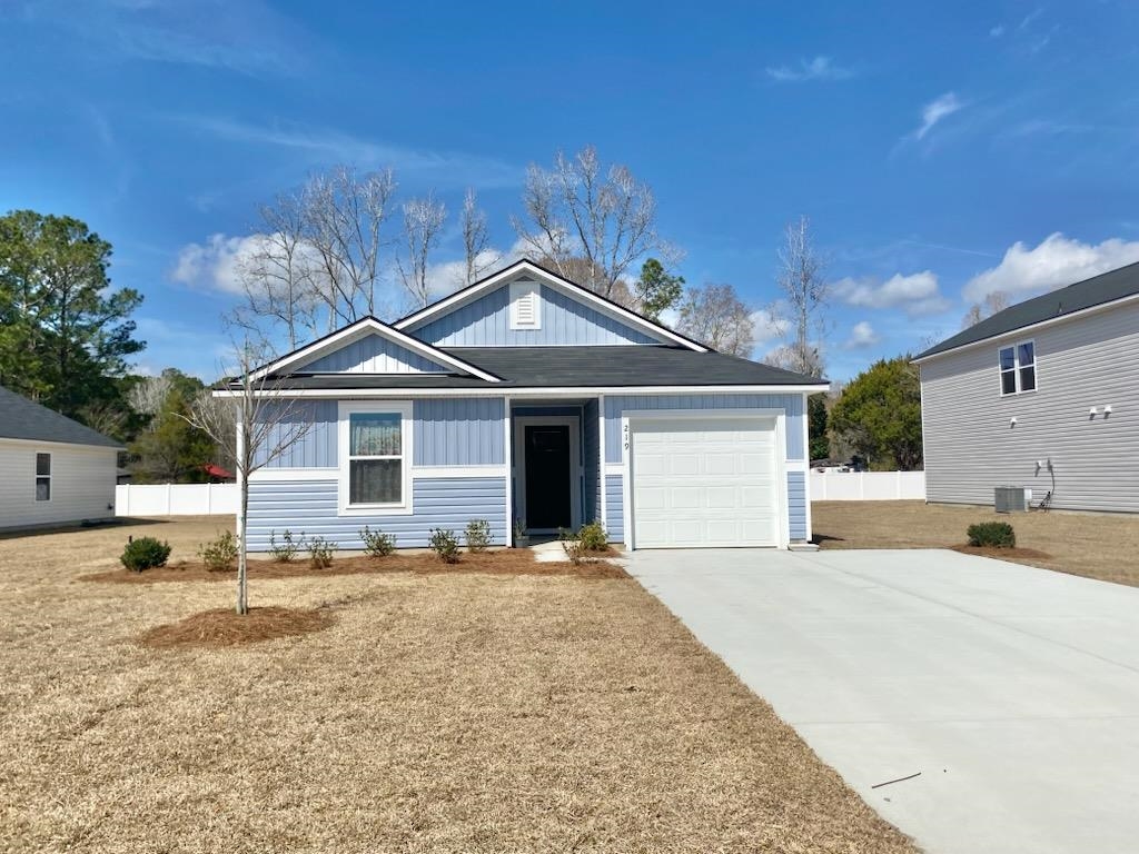 219 Birchwood Dr. Longs, SC 29568