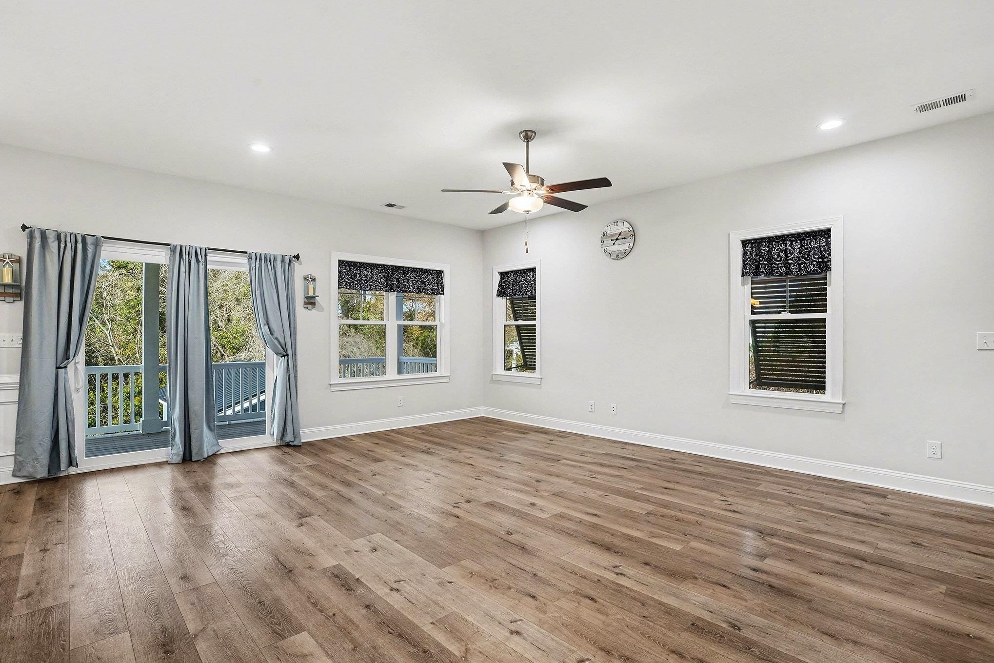 2601020 | Photo 9