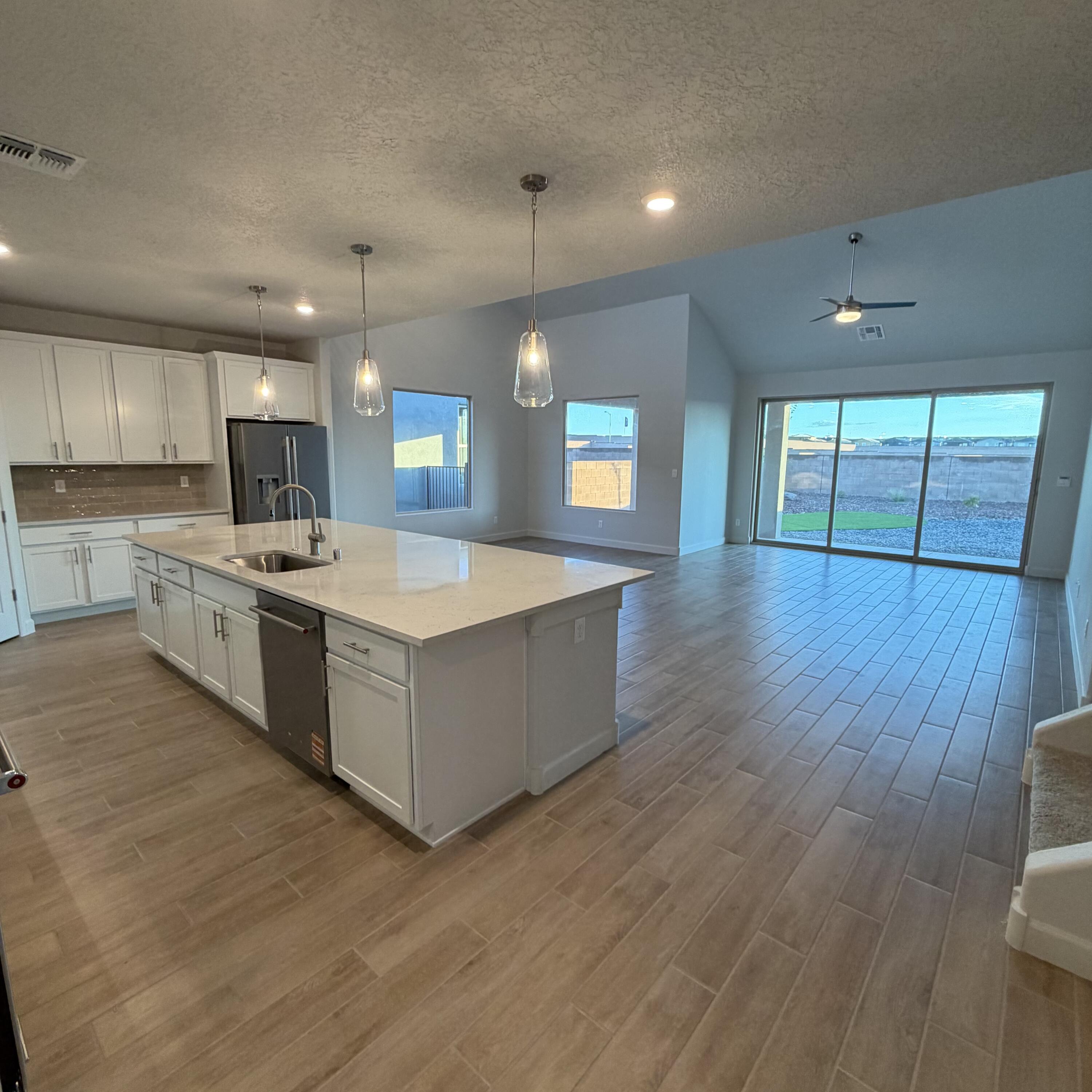 2nd image of 2431 Marble Ave Ne, Rio Rancho, NM 87144 | MLS# 1096700