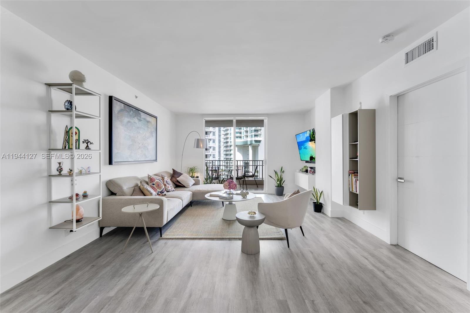 701 Brickell Key Blvd Unit 1506, Miami, Florida 33131