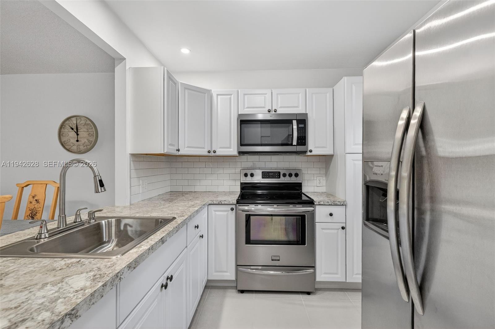 Homes for sale in Lauderdale Lakes, FL | 5000 Nw 36Th St, Lauderdale Lakes, FL 33319