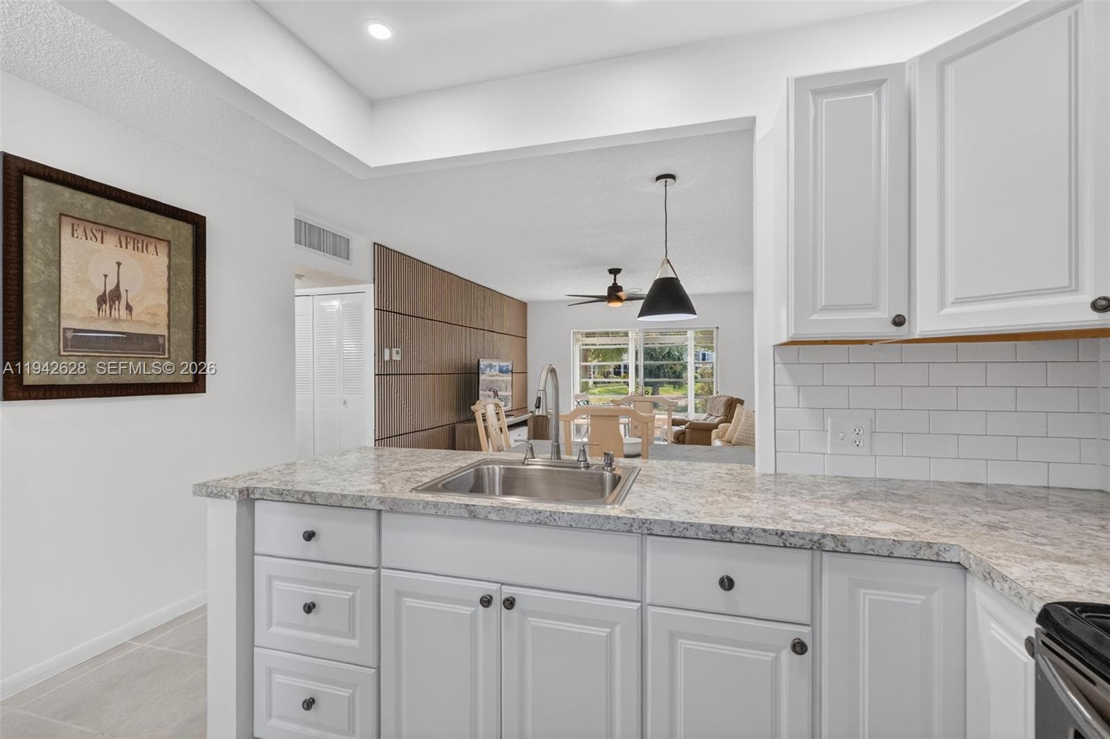 Homes for sale in Lauderdale Lakes, FL | 5000 Nw 36Th St, Lauderdale Lakes, FL 33319