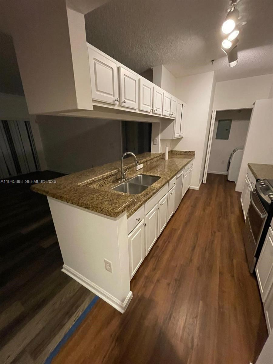 Property photo # 6