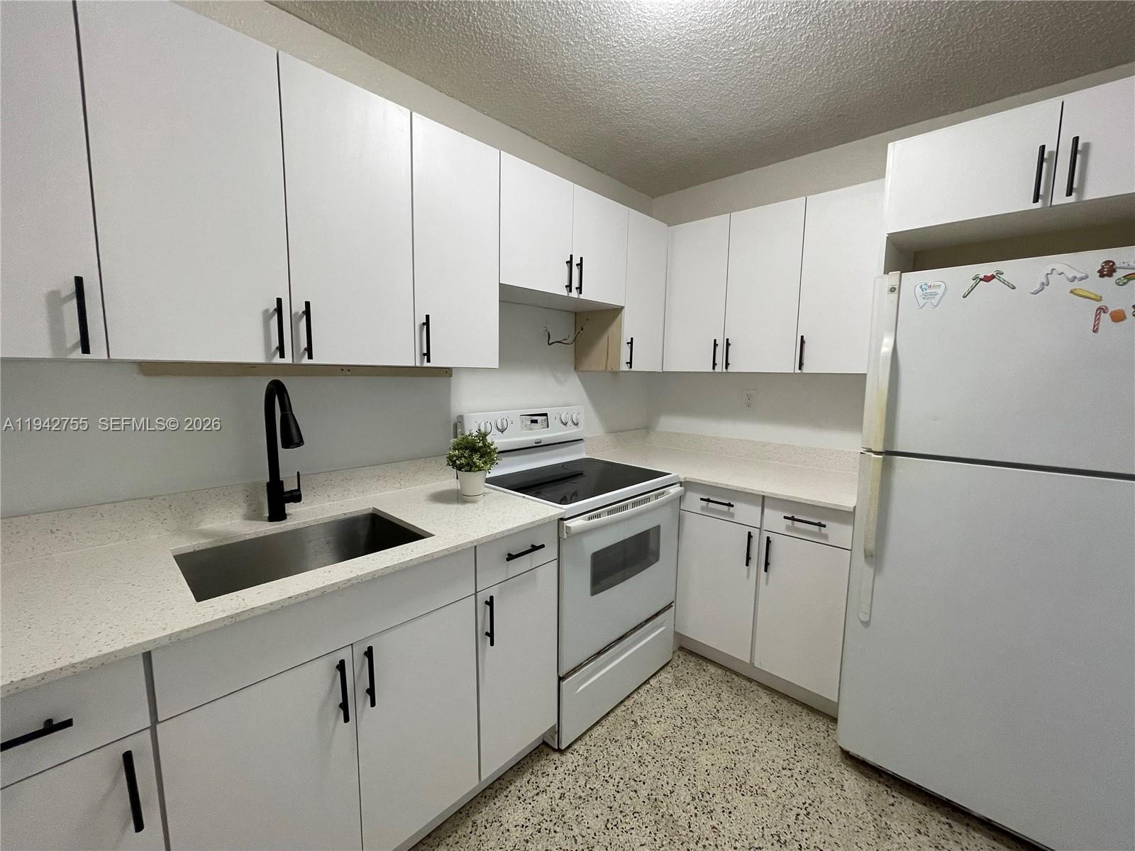 Guernica Condo