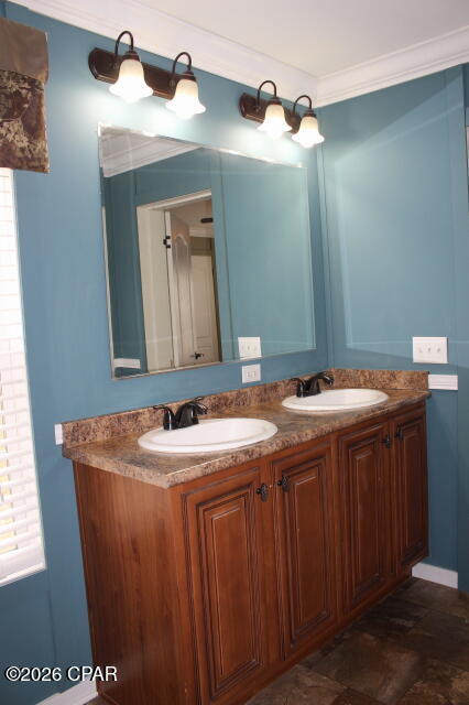 Listing photo id 37 for 5008 3rd Avenue