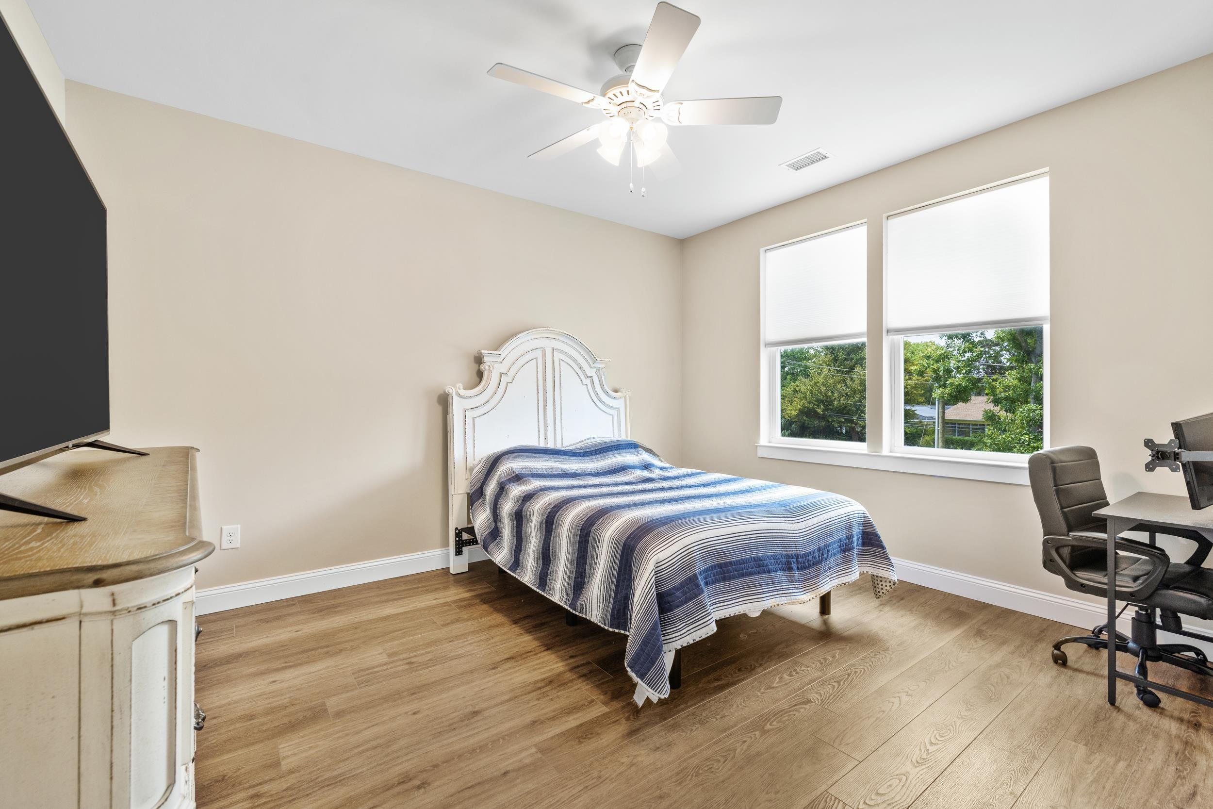 2601395 | Photo 27