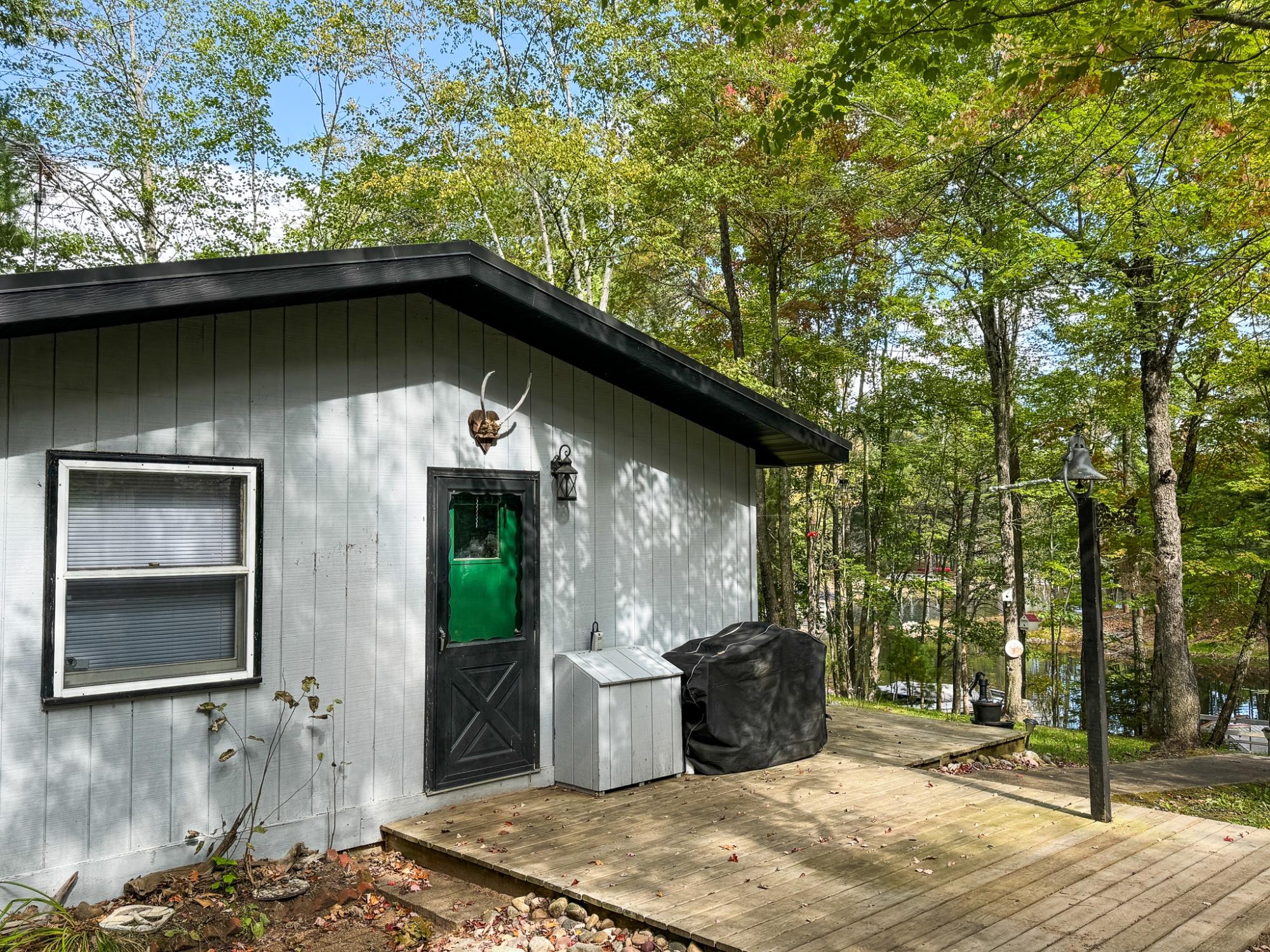 Lake Seventeen Property 6550 Hideaway Ln Photo 2
