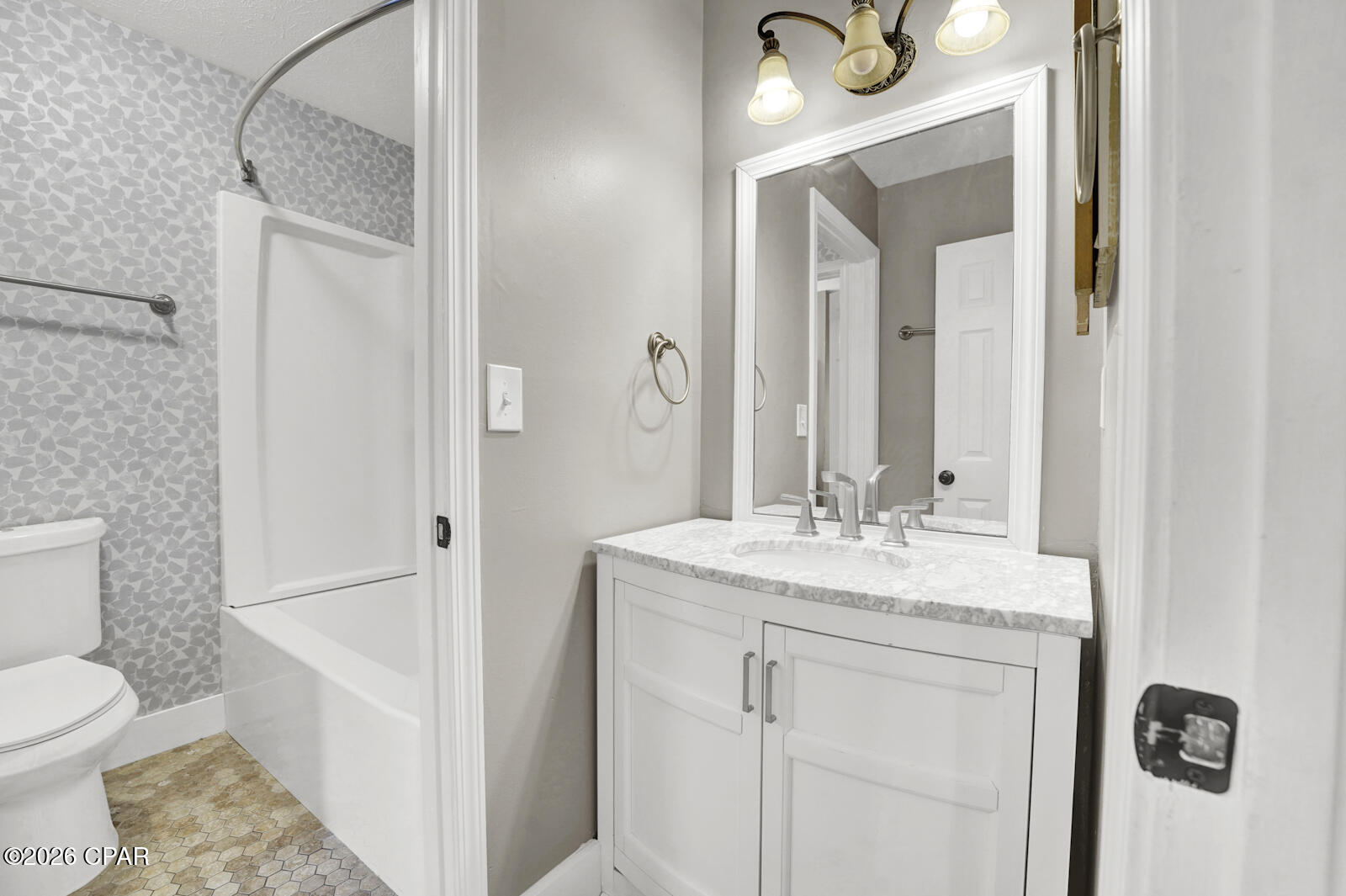 Image 12 For 5014 Hickory Street