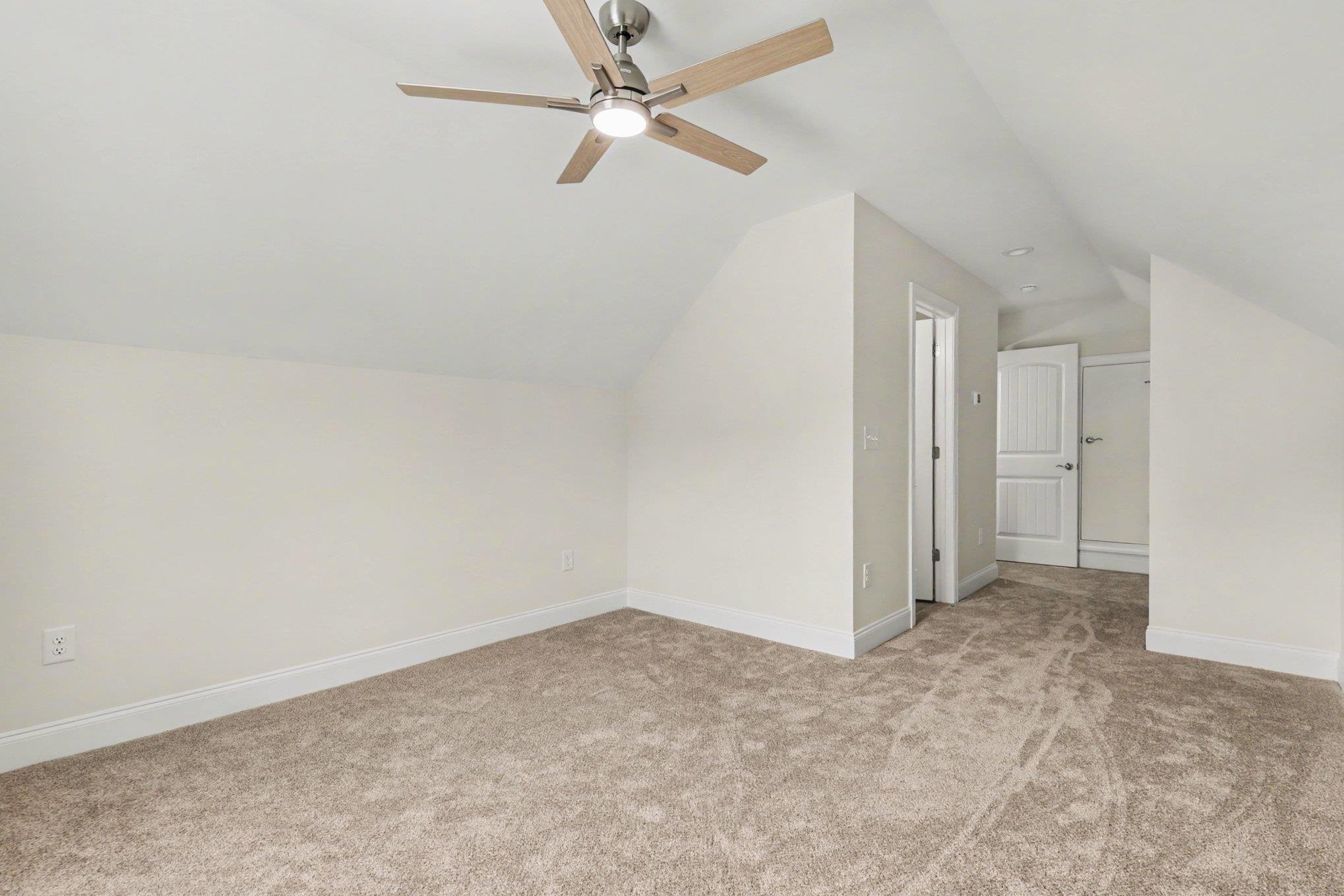 2601503 | Photo 28