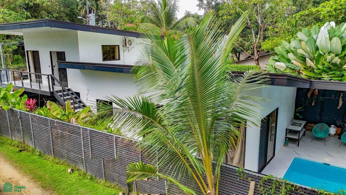 3 bed Single Family Homes For Sale in Osa, Puntarenas - 1