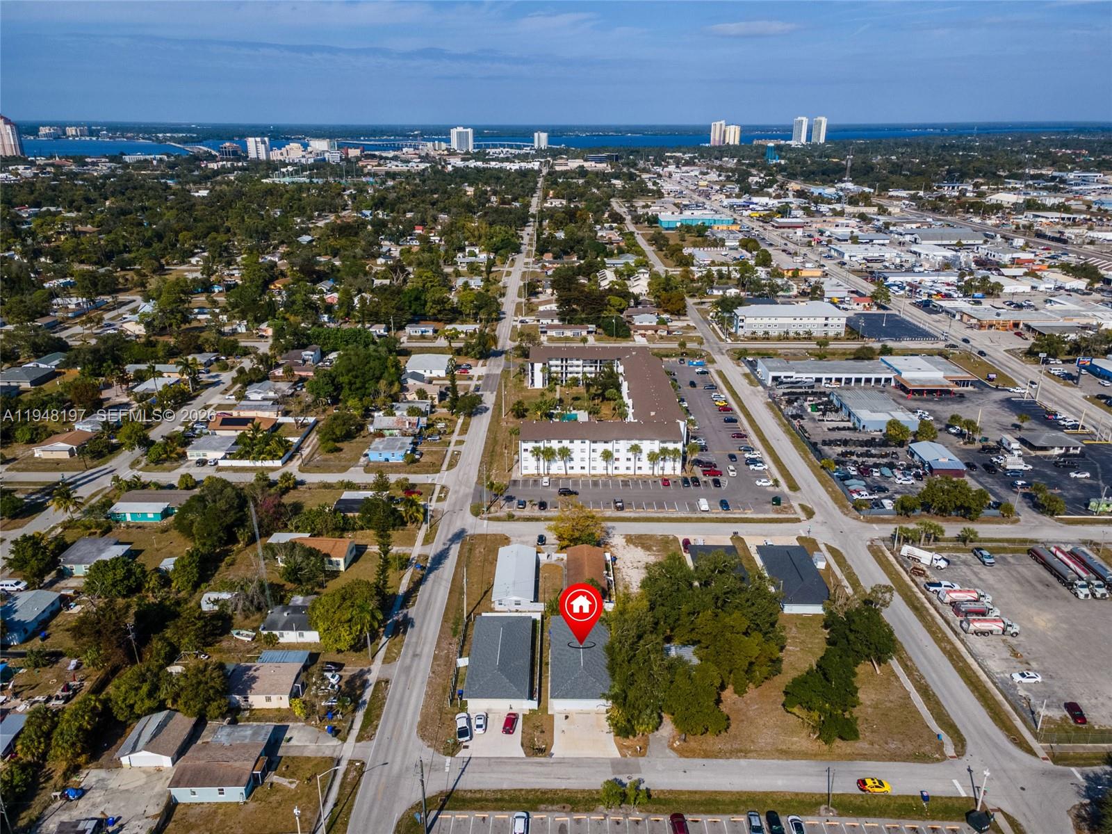Homes for sale in Fort Myers, FL | 2403/2405 Maple Ave, Fort Myers, FL 33901 | MLS# A11948197