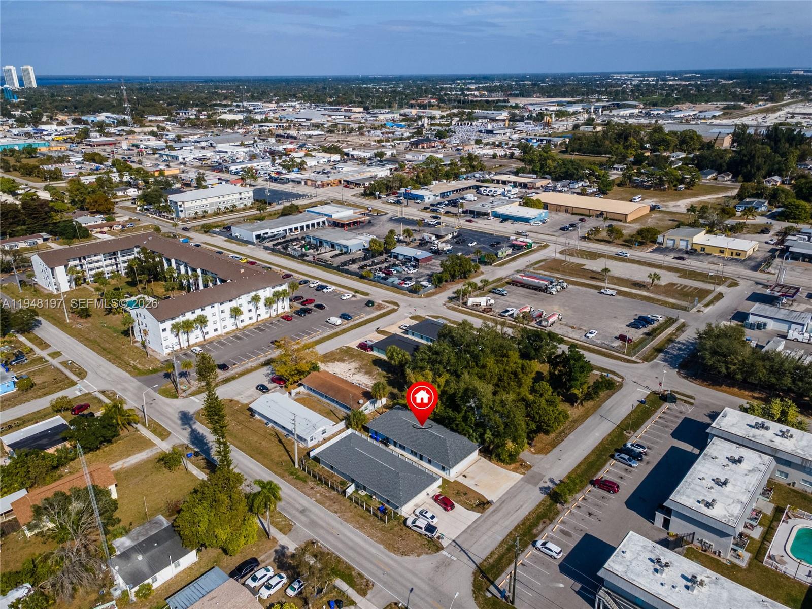 Homes for sale in Fort Myers, FL | 2403/2405 Maple Ave, Fort Myers, FL 33901 | MLS# A11948197
