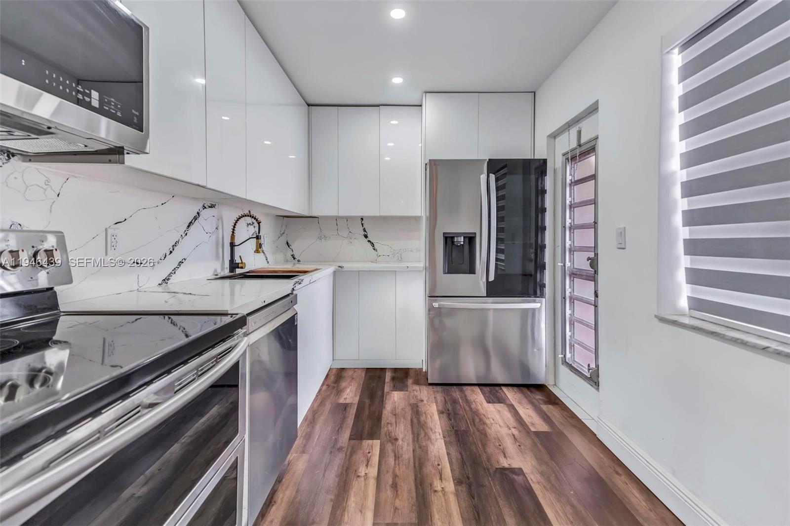 Homes for sale in Lauderdale Lakes, FL | 3990 Nw 42Nd Ave #403, Lauderdale Lakes, FL 33319 | MLS# A11946439