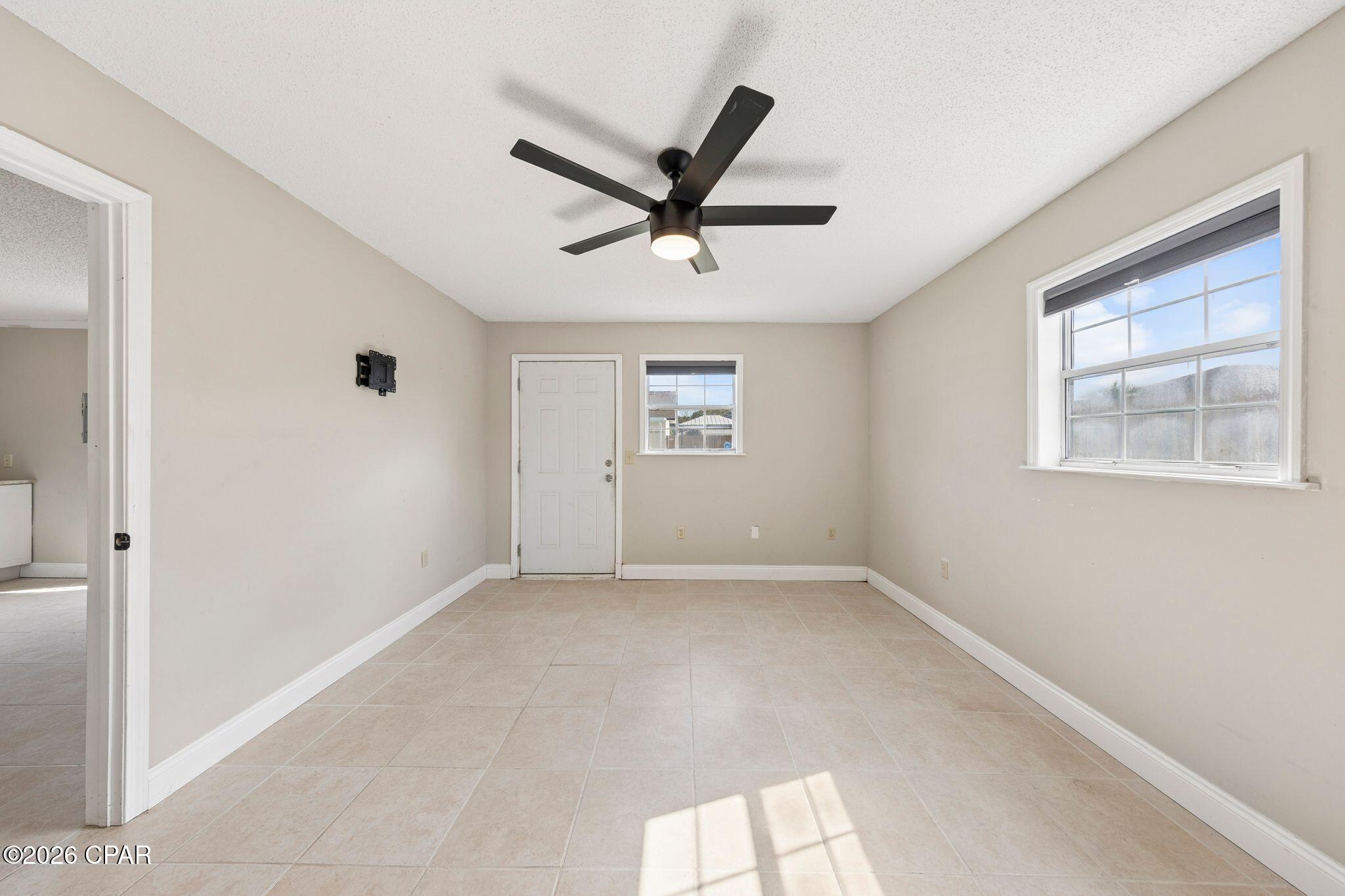 Image 70 For 206 Nancy Avenue