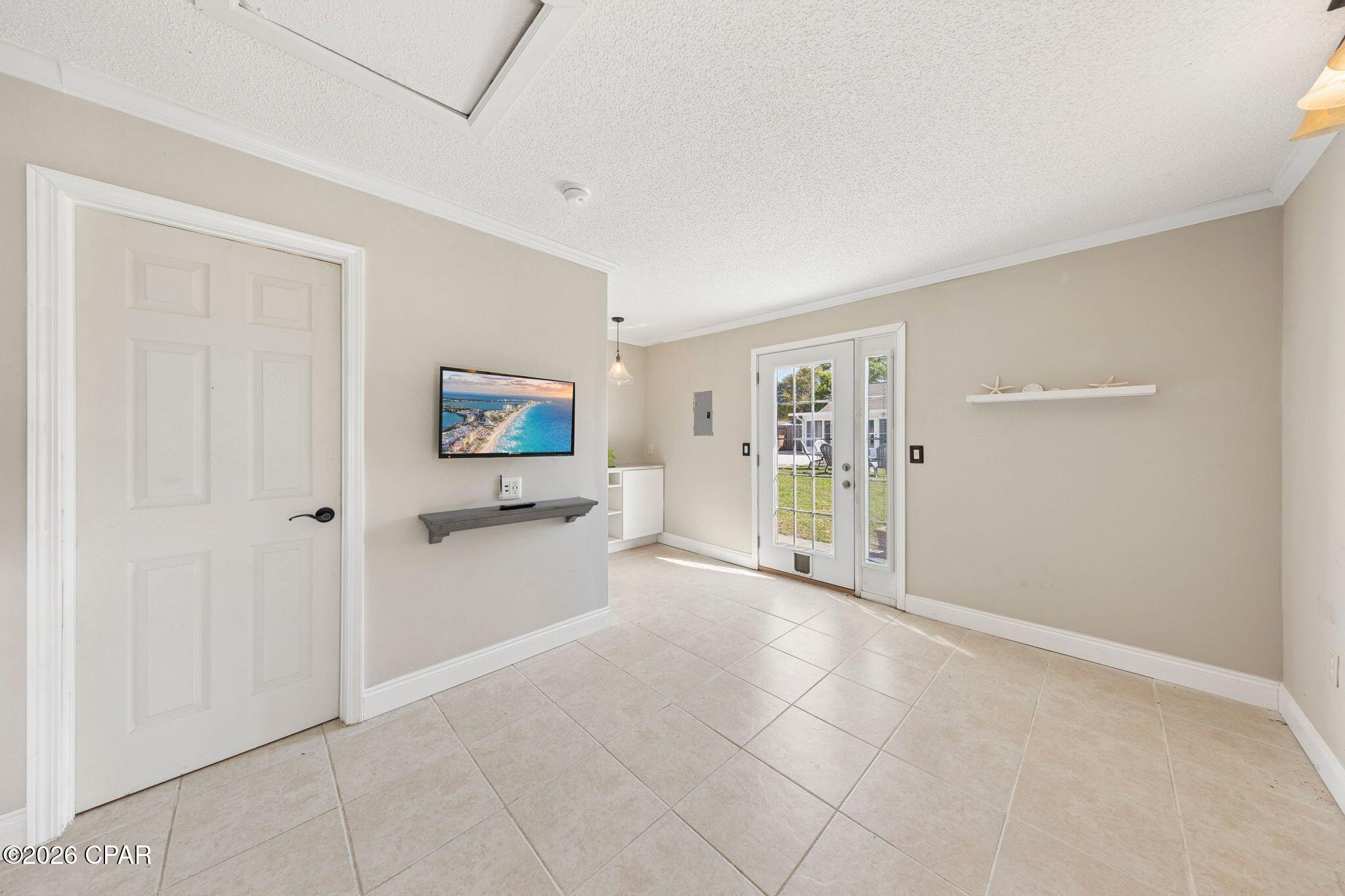 Image 76 For 206 Nancy Avenue