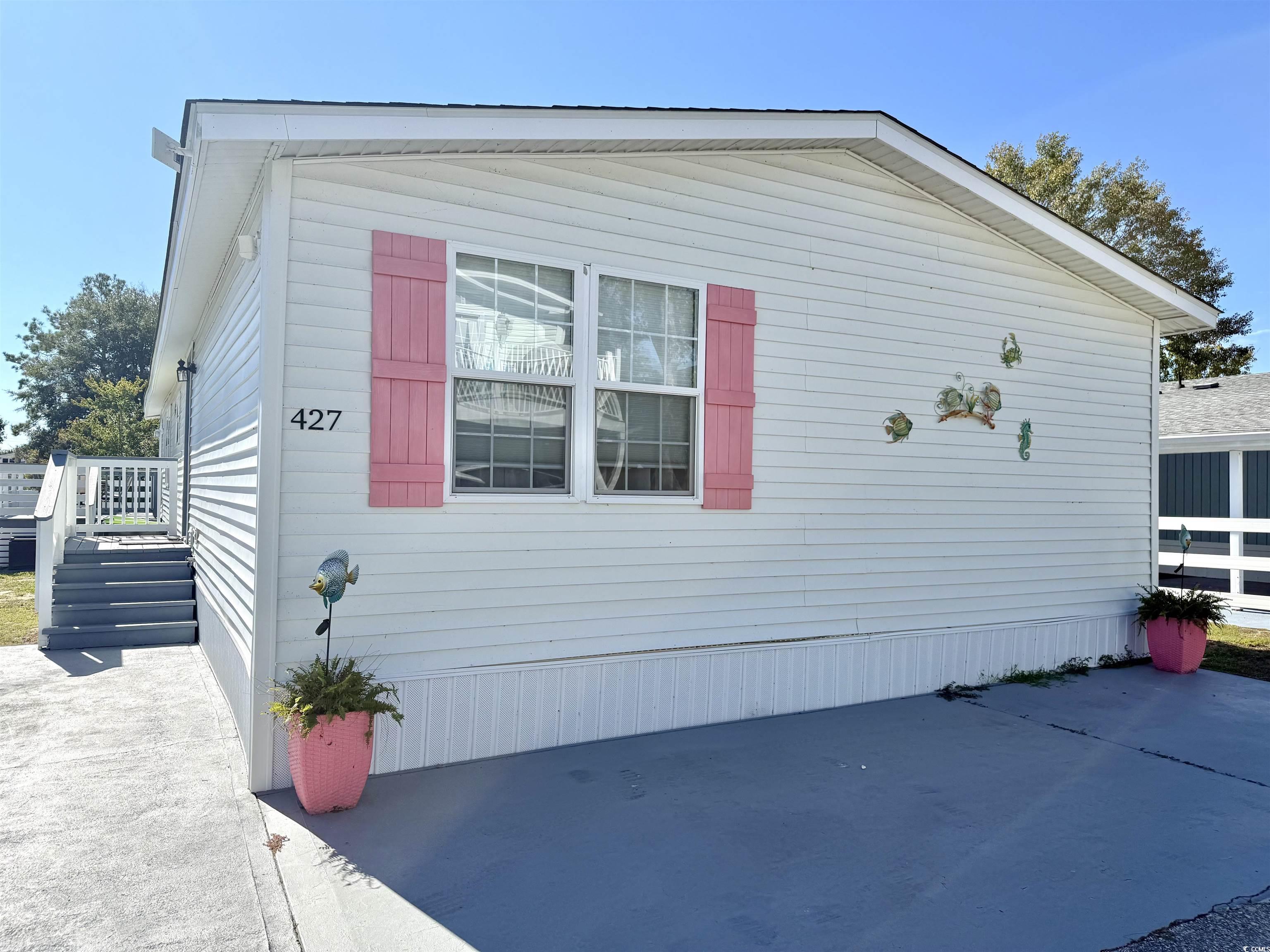 427 Meadowlark Dr. Surfside Beach, SC 29575