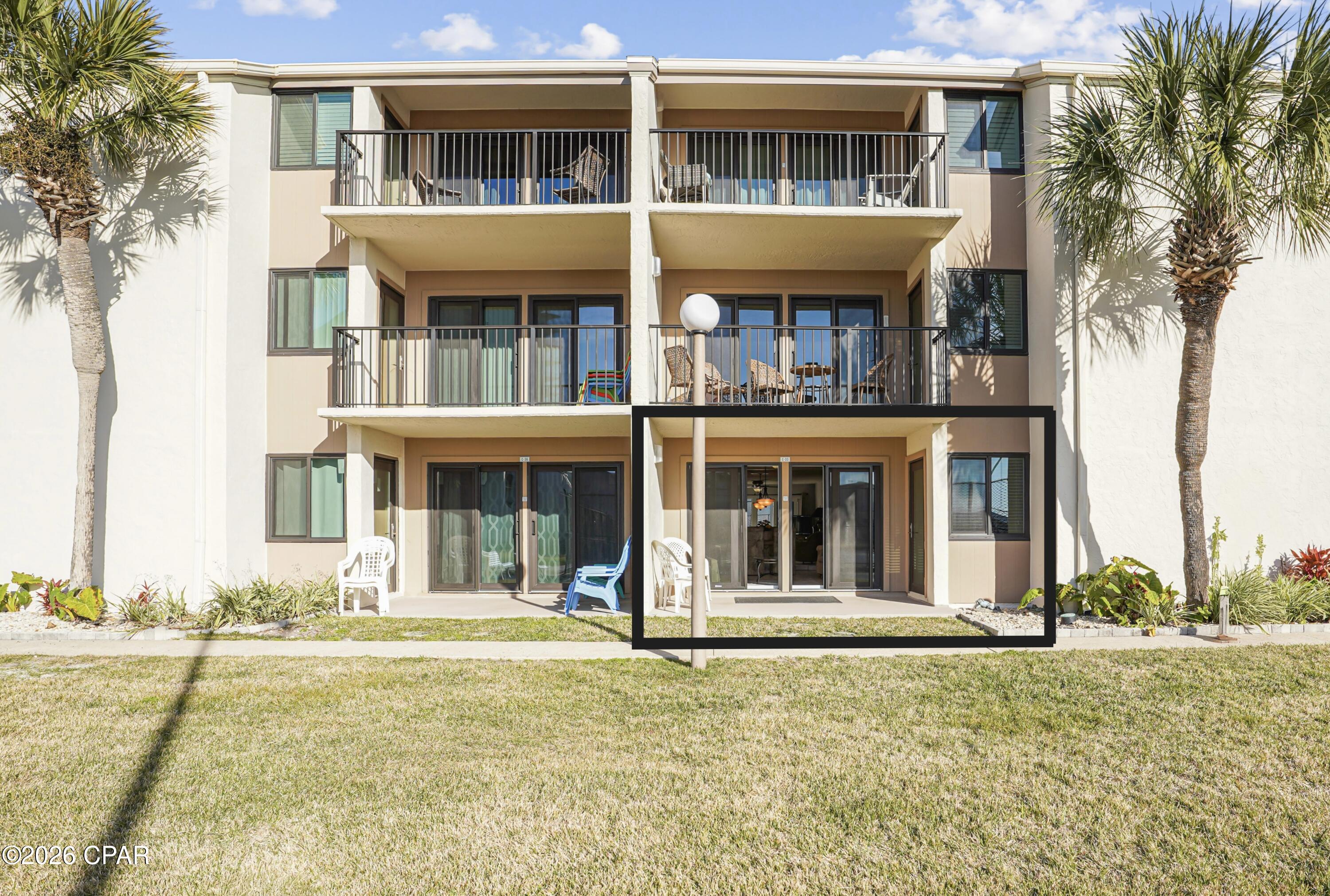 Image 2 For 8727 Thomas Drive C33