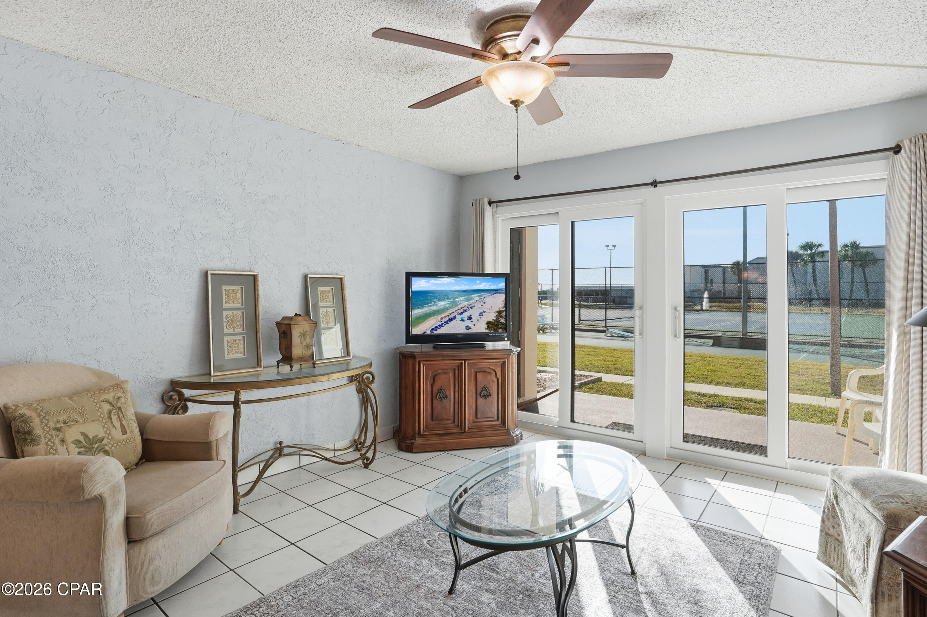 Image 8 For 8727 Thomas Drive C33