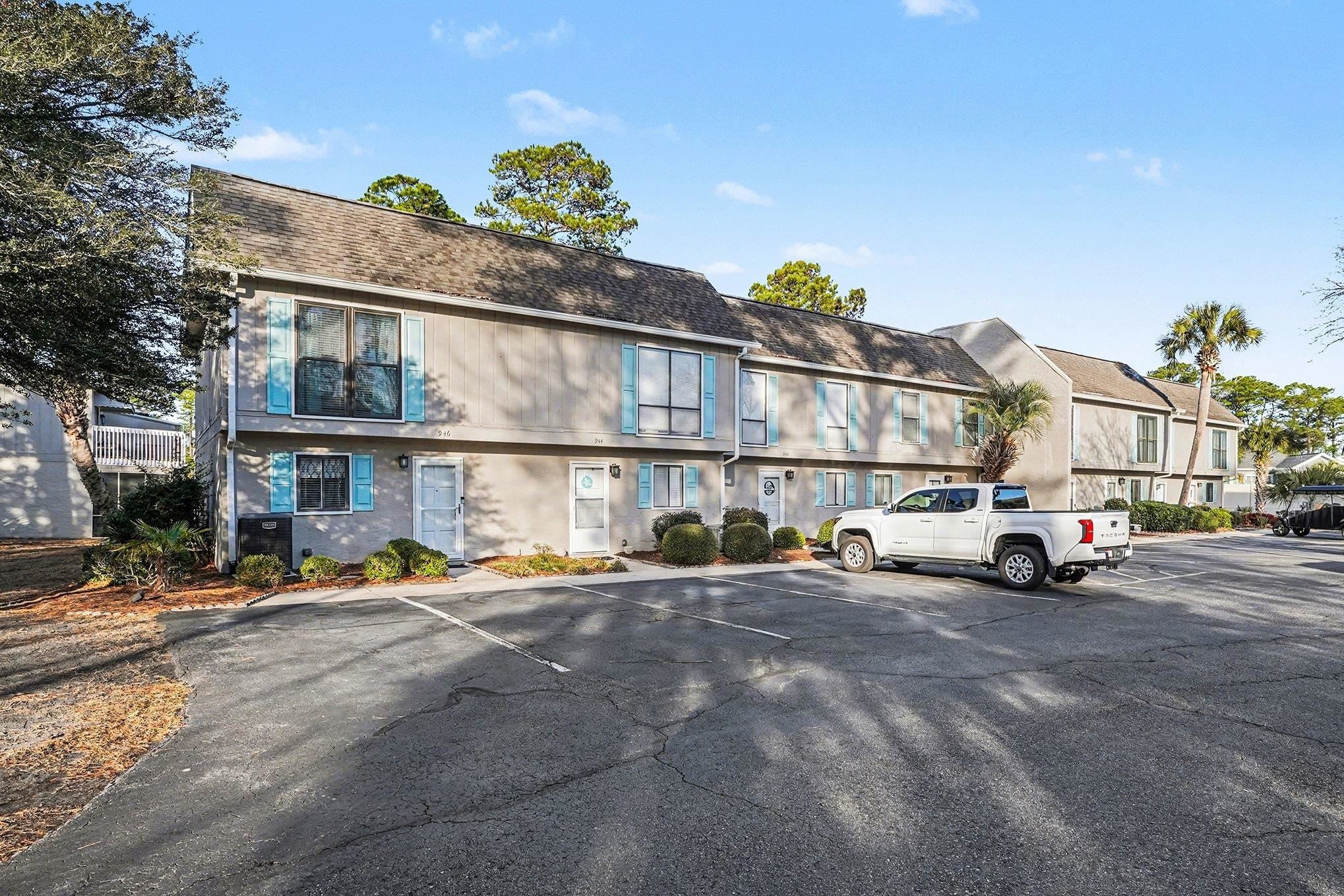 946 Villa Dr. North Myrtle Beach, SC 29582
