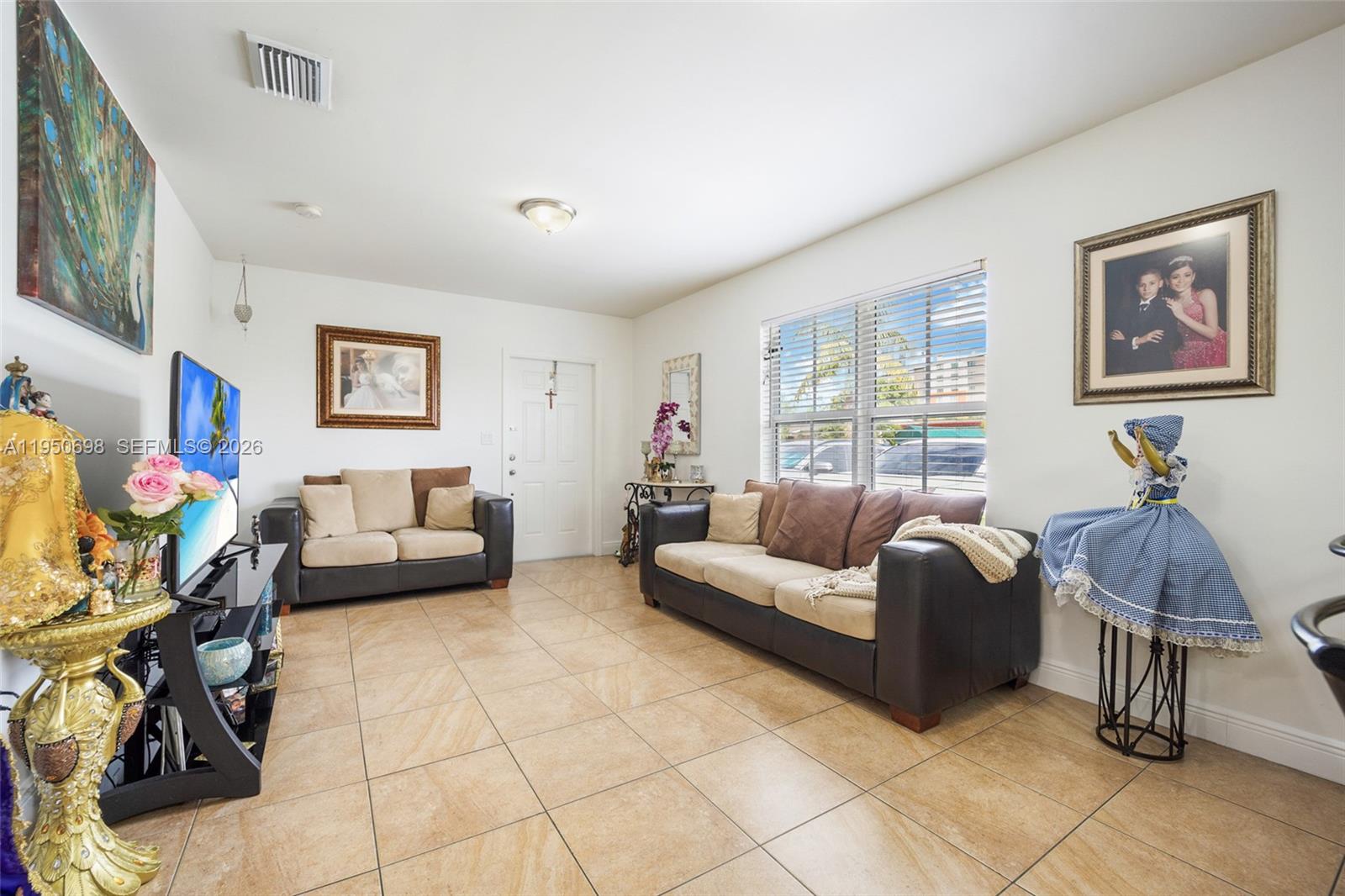 Homes for sale in Miami, FL | 2930 Sw 11Th St, Miami, FL 33135 | MLS# A11950698