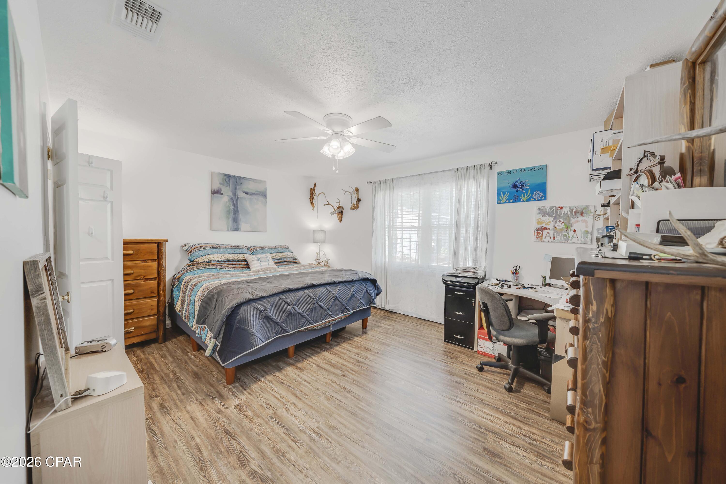 Image 16 For 4332 Catherine Street