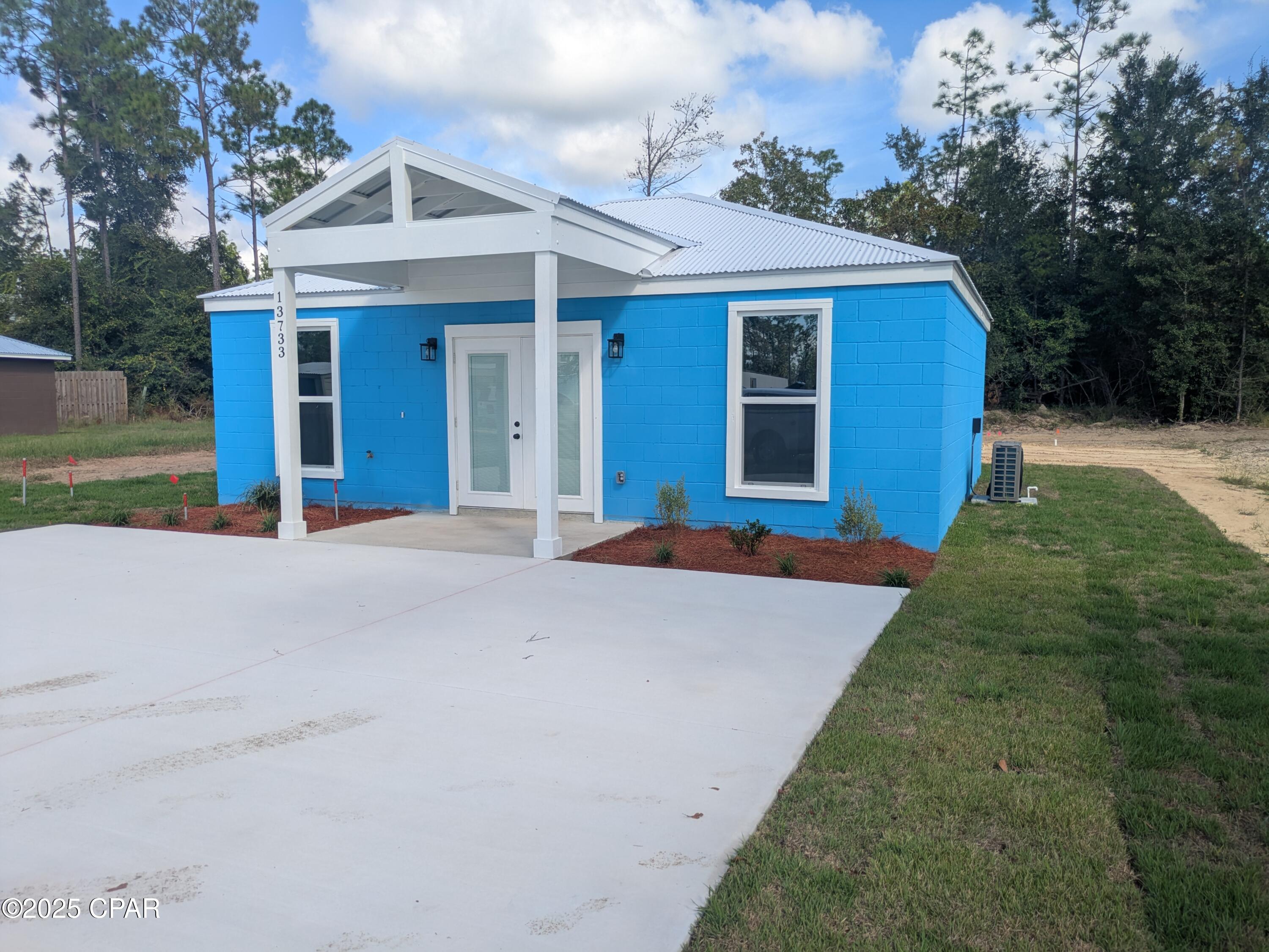 Image 3 For 13733 Windsor Avenue