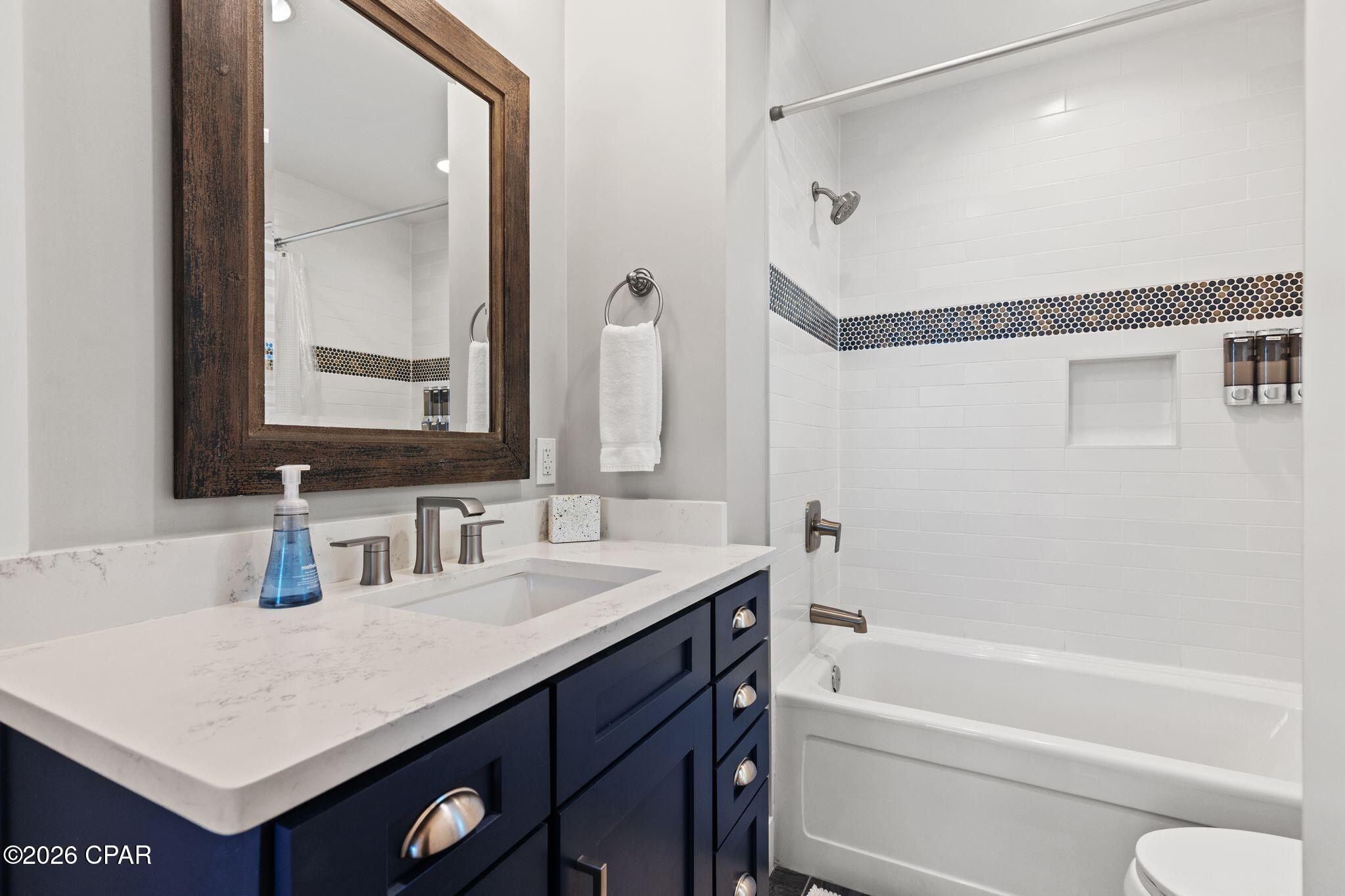 Image 12 For 112 40th Street 1