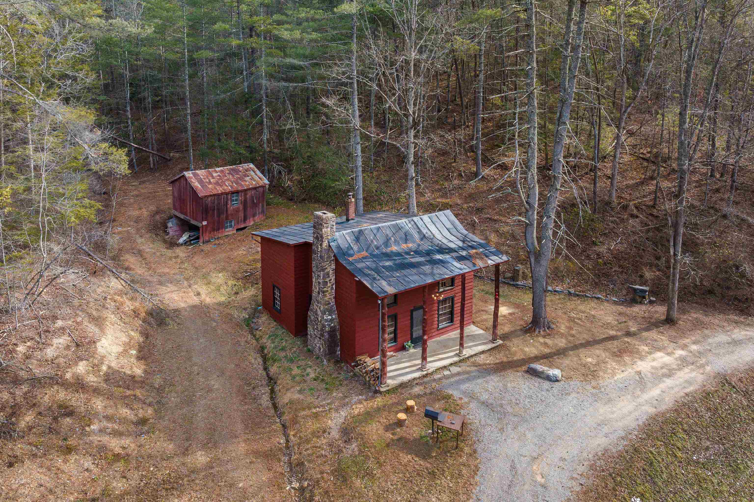 595 Deerfield Valley Rd