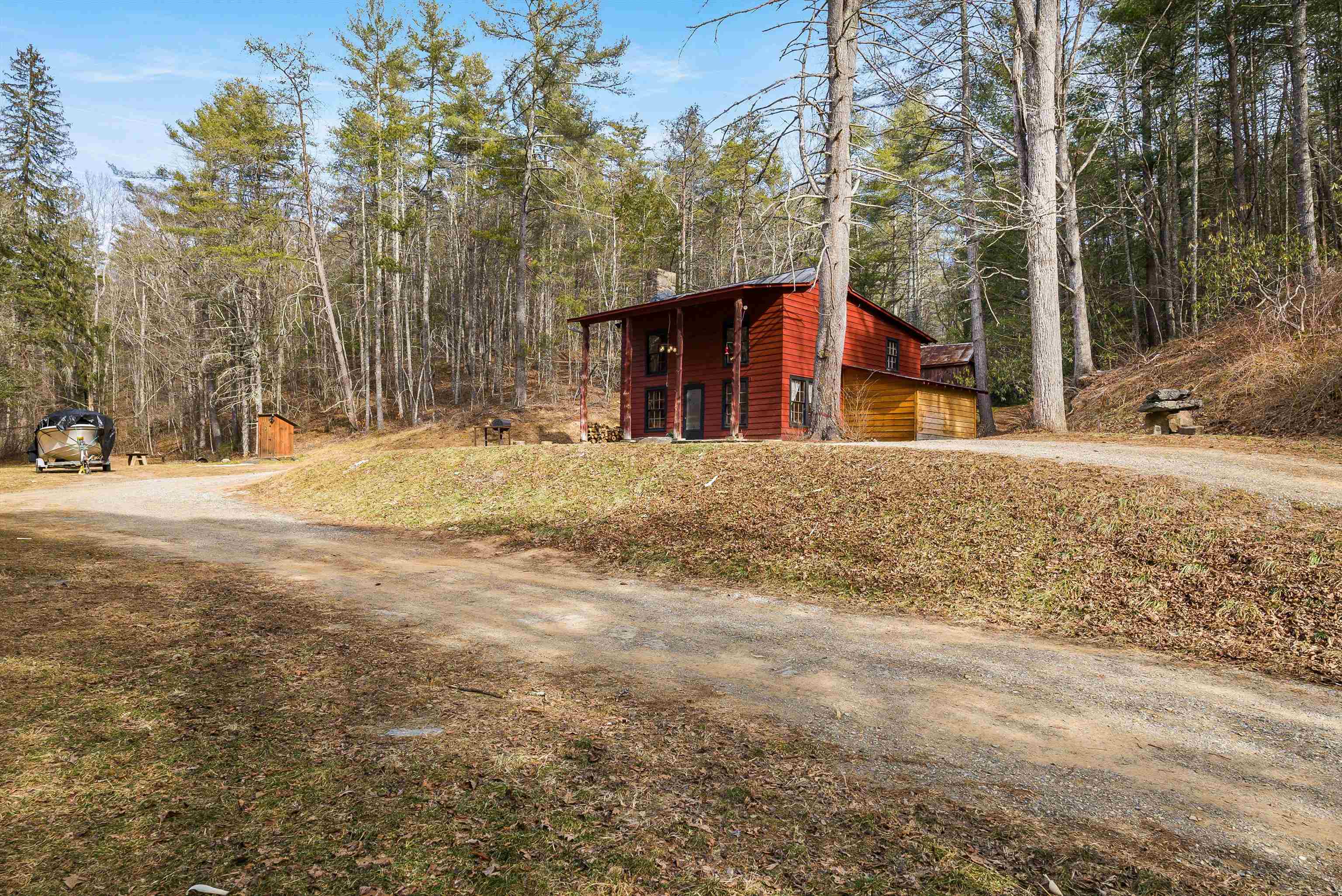 595 Deerfield Valley Rd