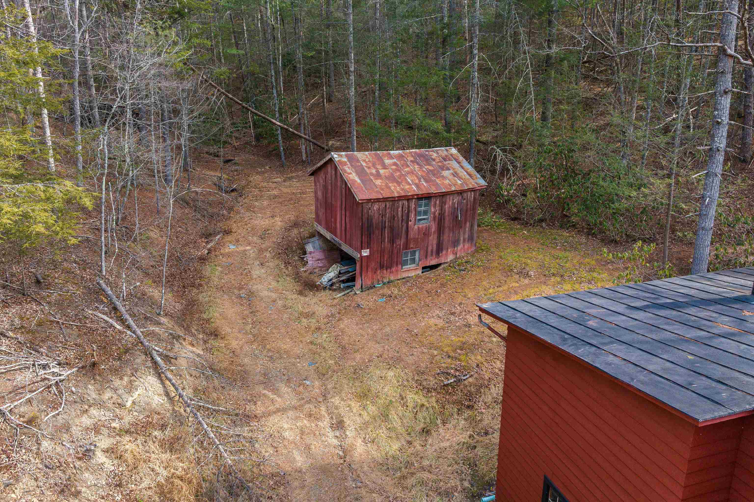595 Deerfield Valley Rd