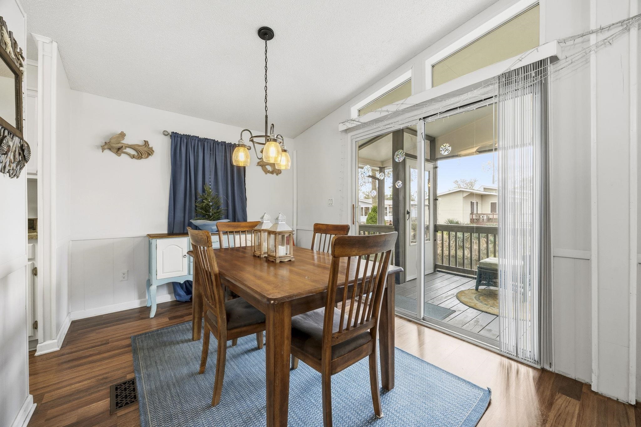 1802 Sunrise Dr. 