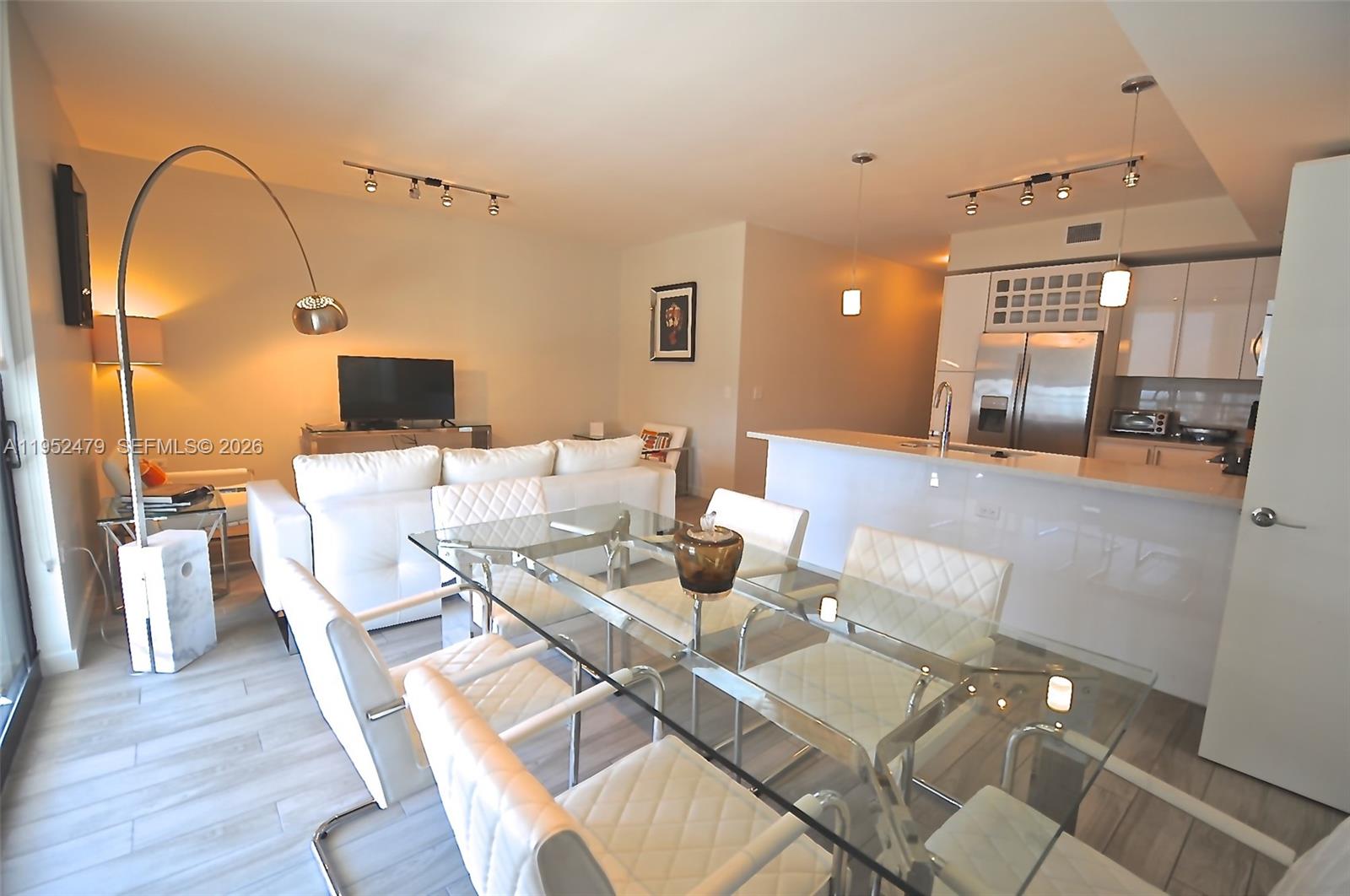 Property photo # 0