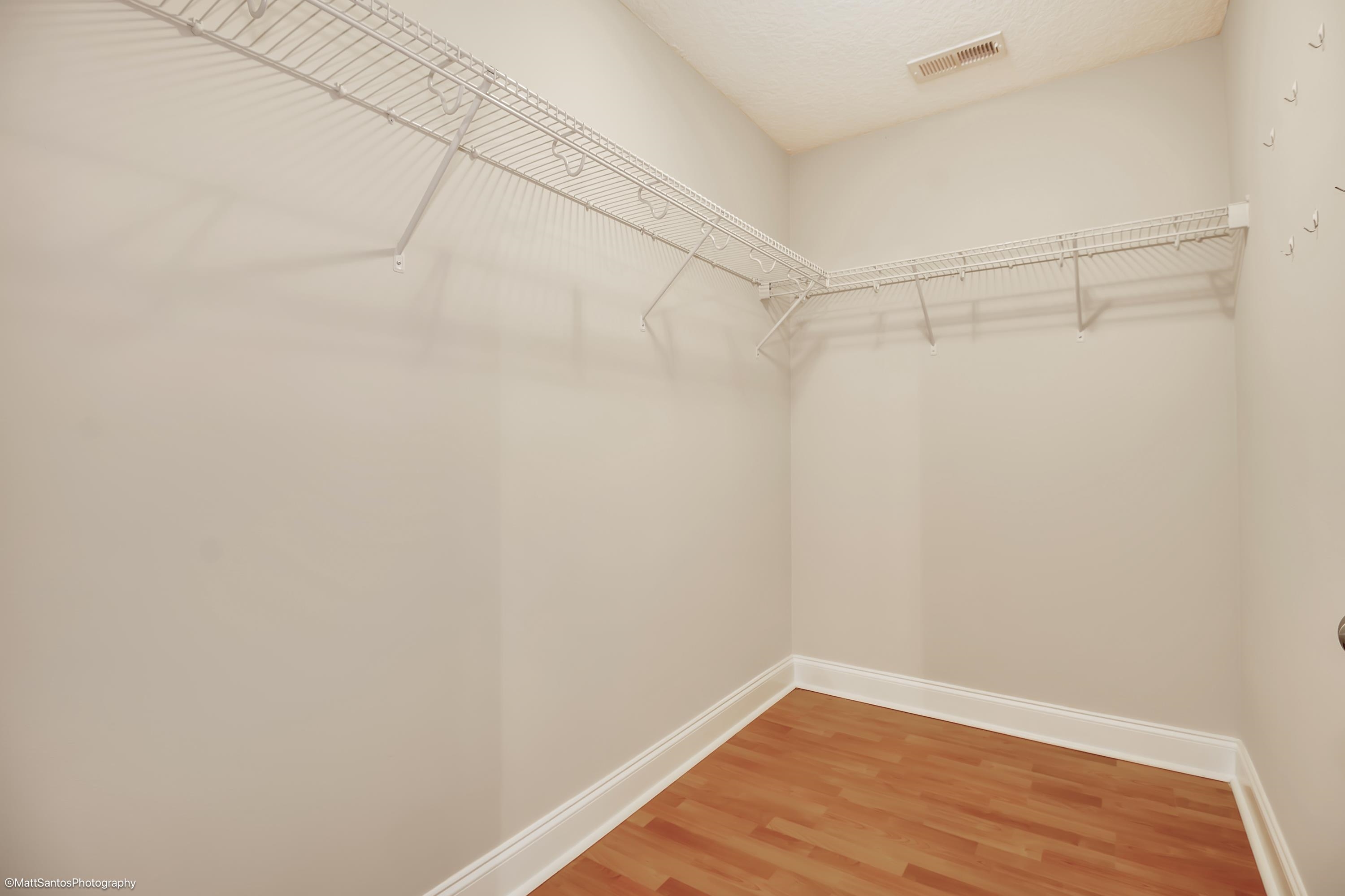 2602348 | Photo 11