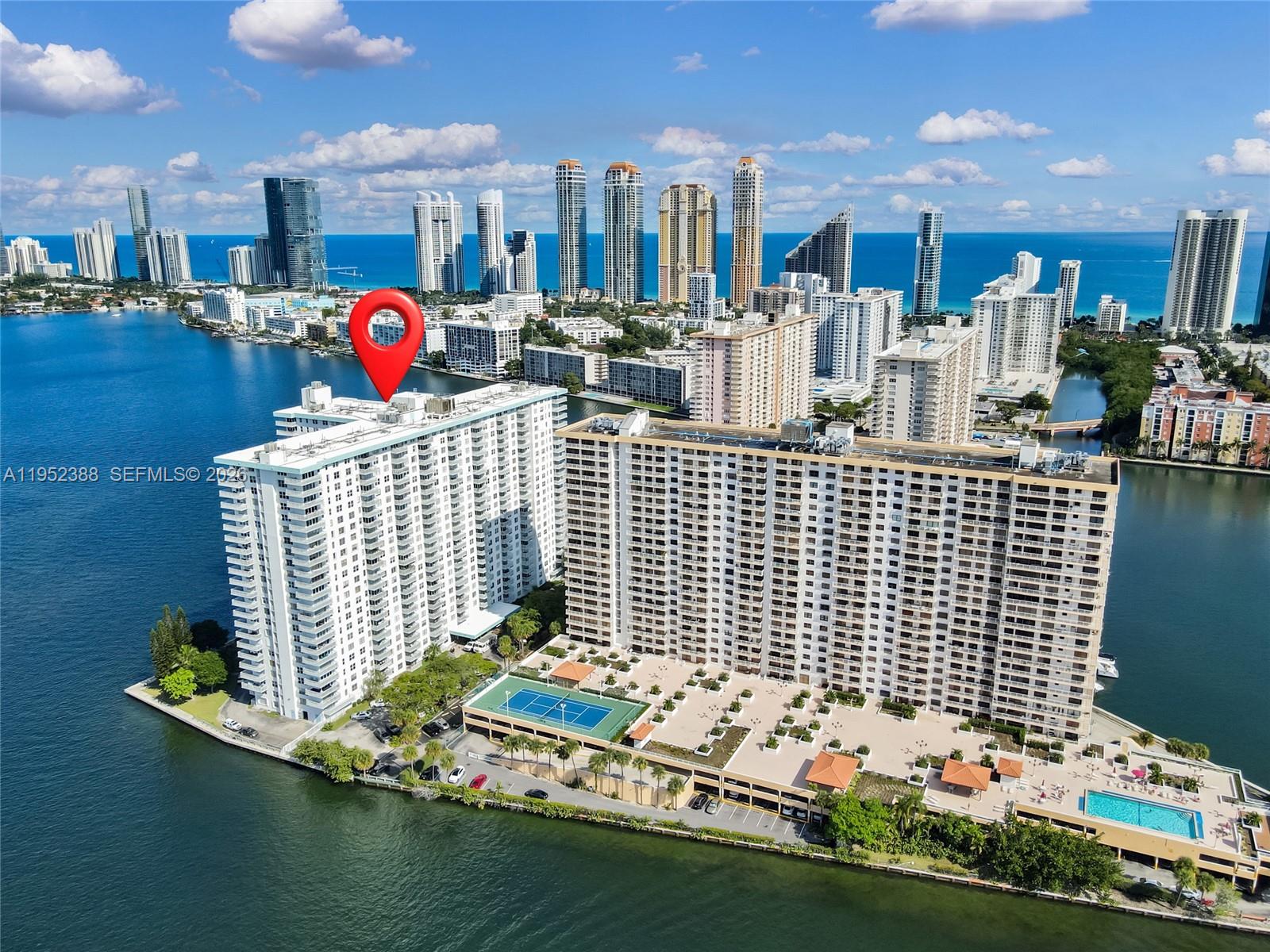 301 174th St Unit 1018, Sunny Isles Beach, Florida 33160