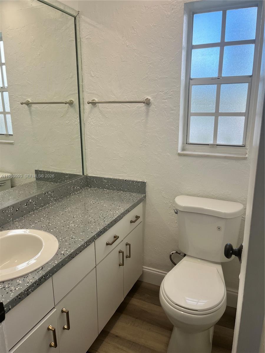 Property photo # 4