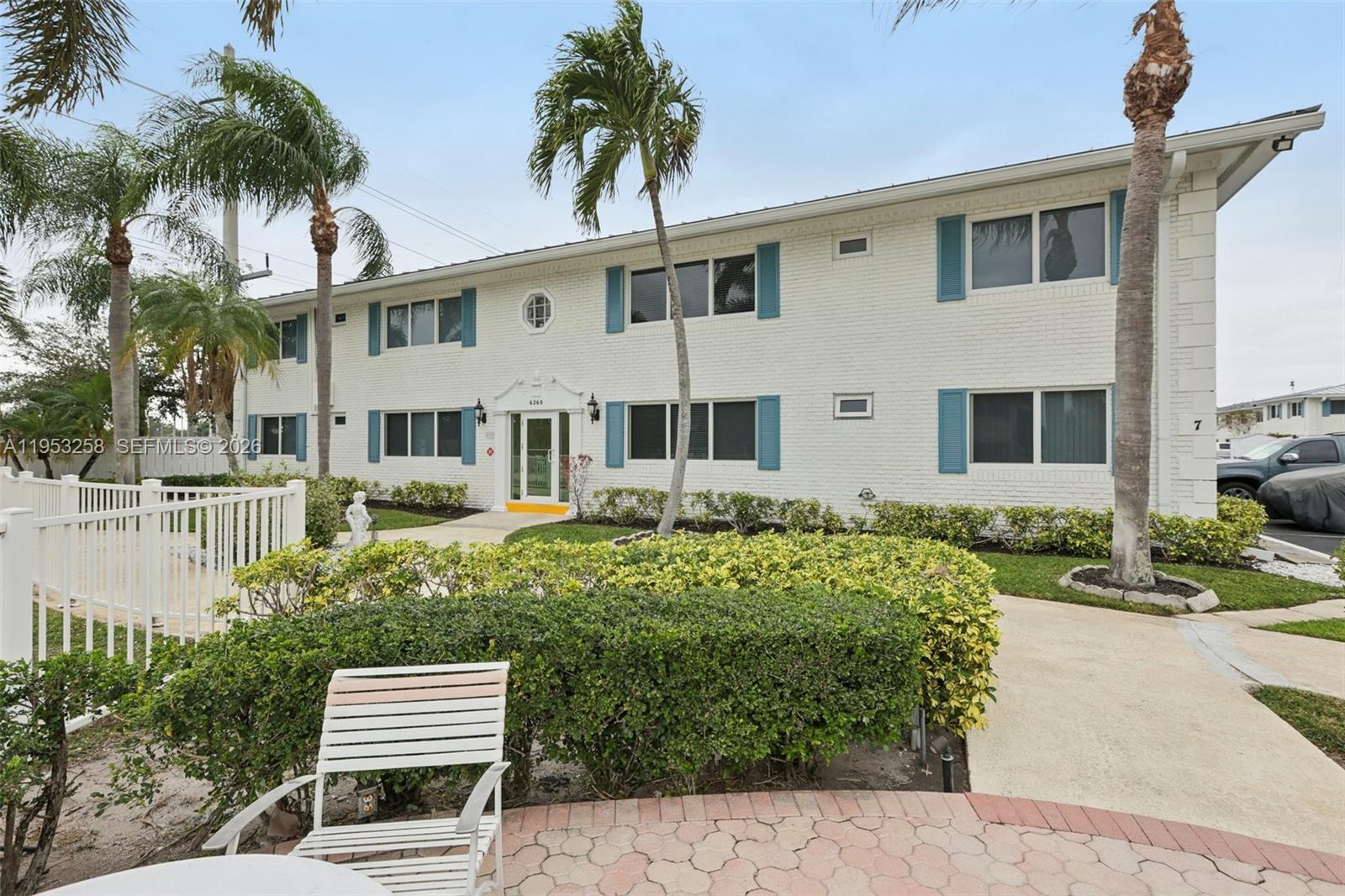 Homes for sale in Fort Lauderdale, FL | 6260 Ne 18Th Ave #823, Fort Lauderdale, FL 33334 | MLS# A11953258