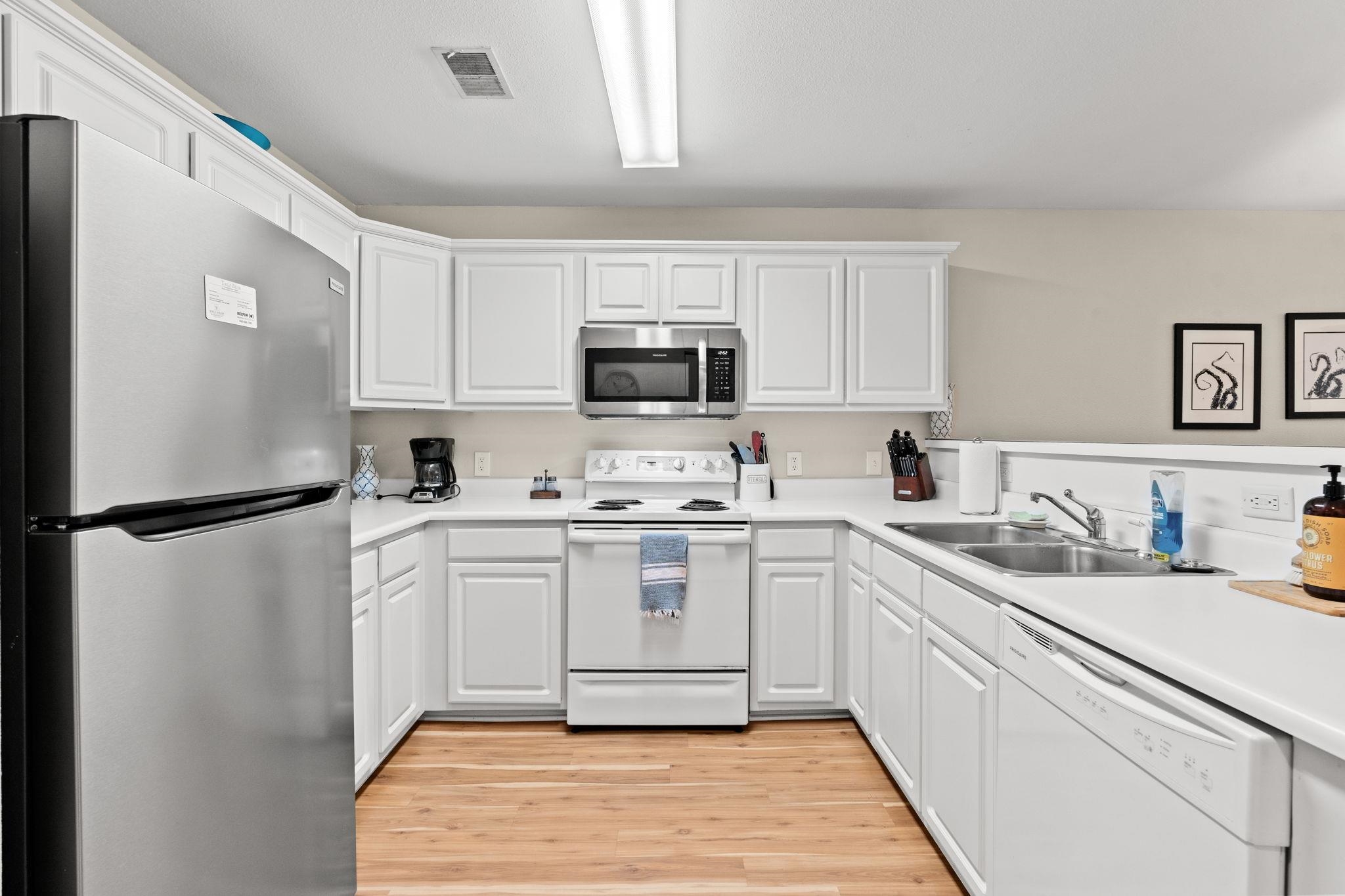1135 Blue Stem Dr. 