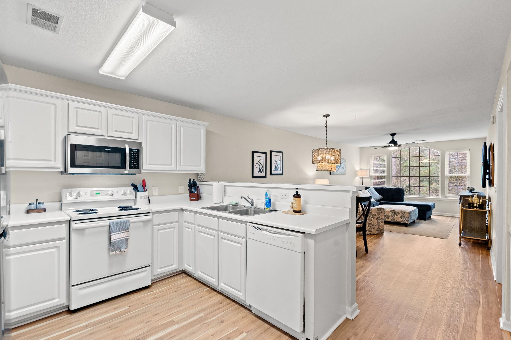 1135 Blue Stem Dr. 