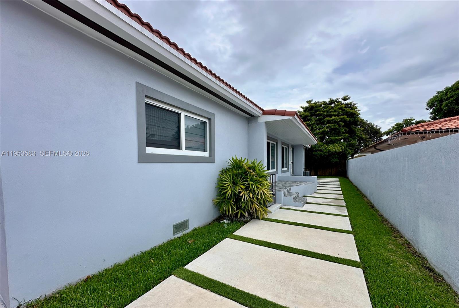 Homes for sale in Miami, FL | 2722 Sw 5Th St, Miami, FL 33135 | MLS# A11953583