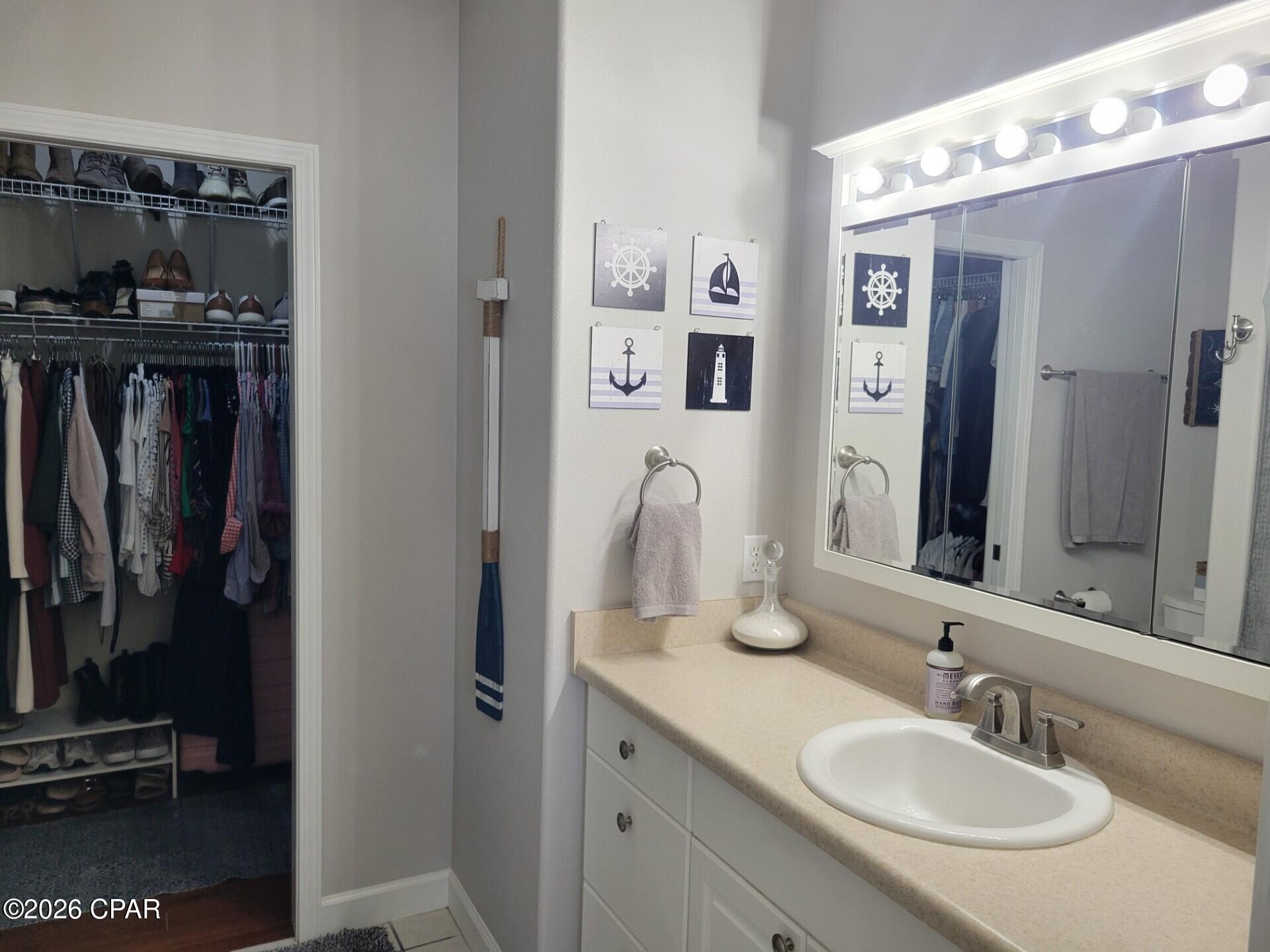 6216 N Lagoon Drive, Panama City, FL 32408 thumbnail, photo 14 of 30