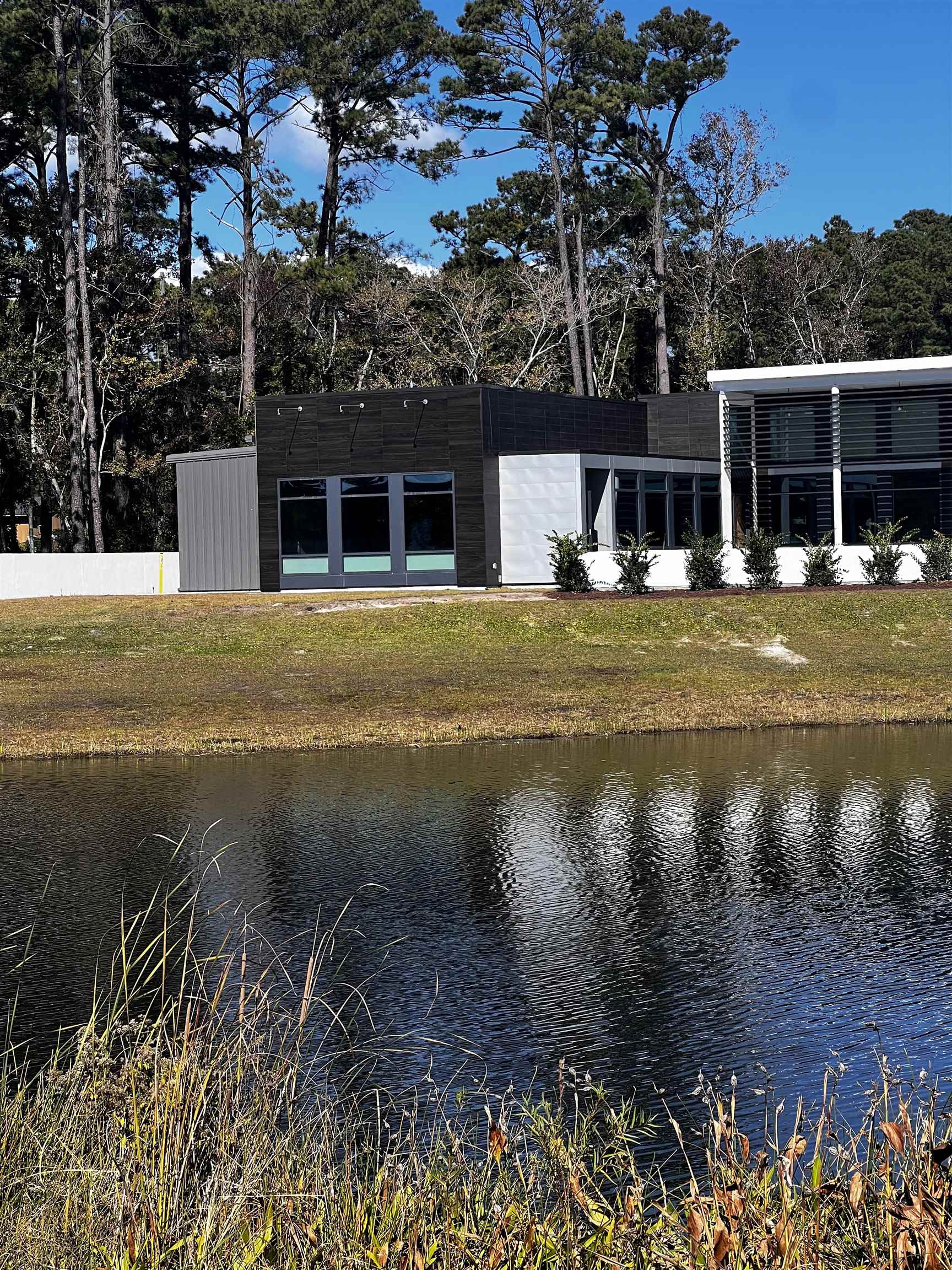 900 S Hwy 17 S UNIT LAKE VIEW COMMONS SUITE B North Myrtle Beach, SC 29582