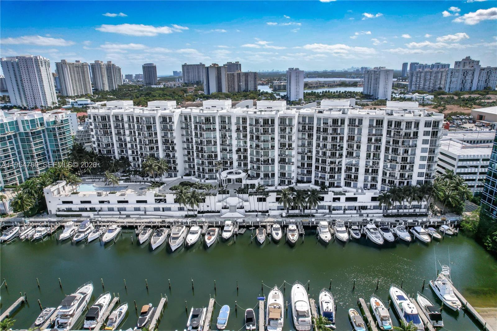Uptown Marina Lofts Condo