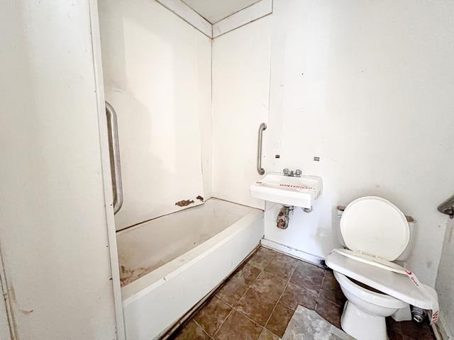 2602654 | Photo 21